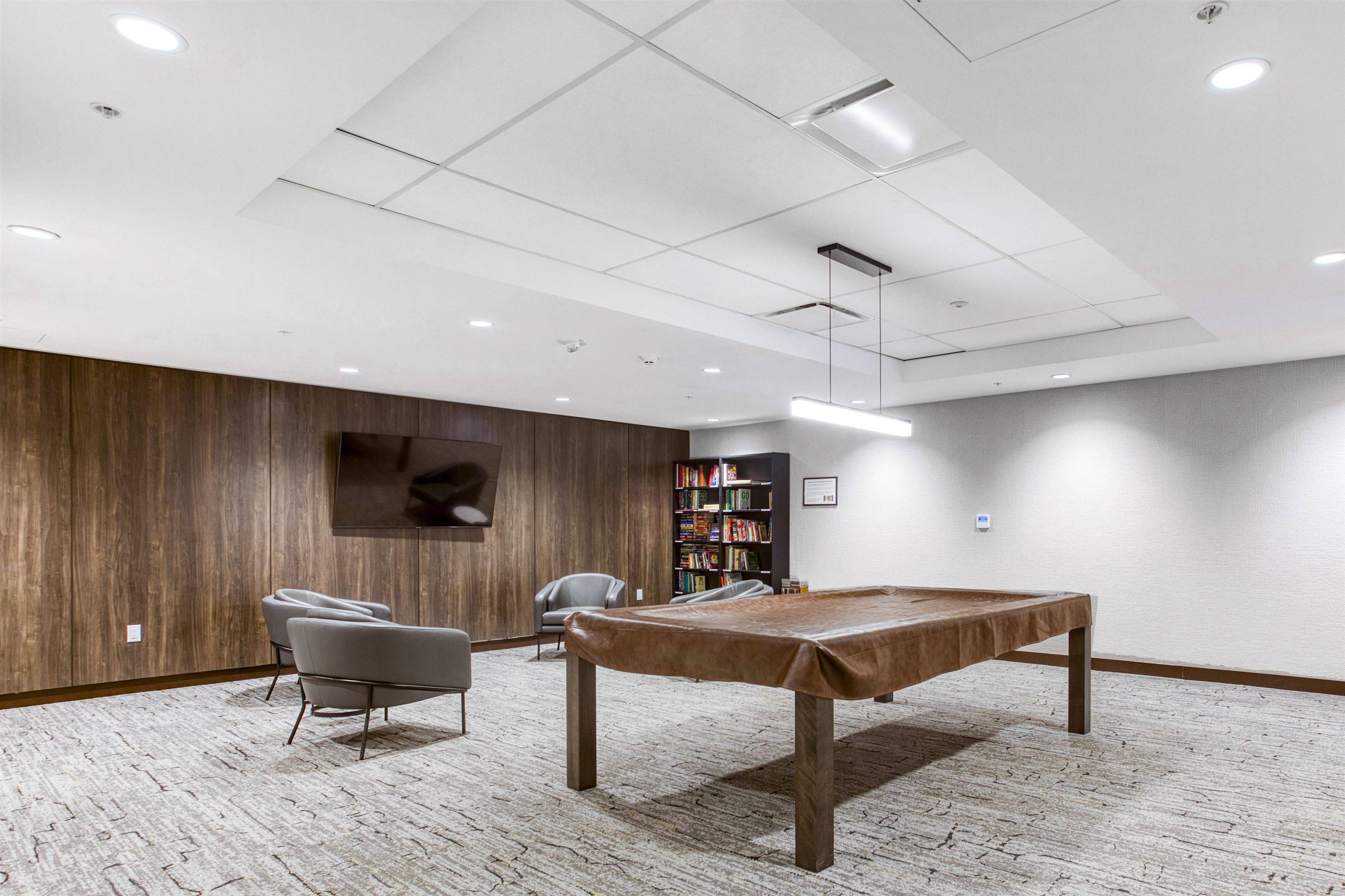 White Rock, BC V4B 0C2,1500 Martin ST #1902