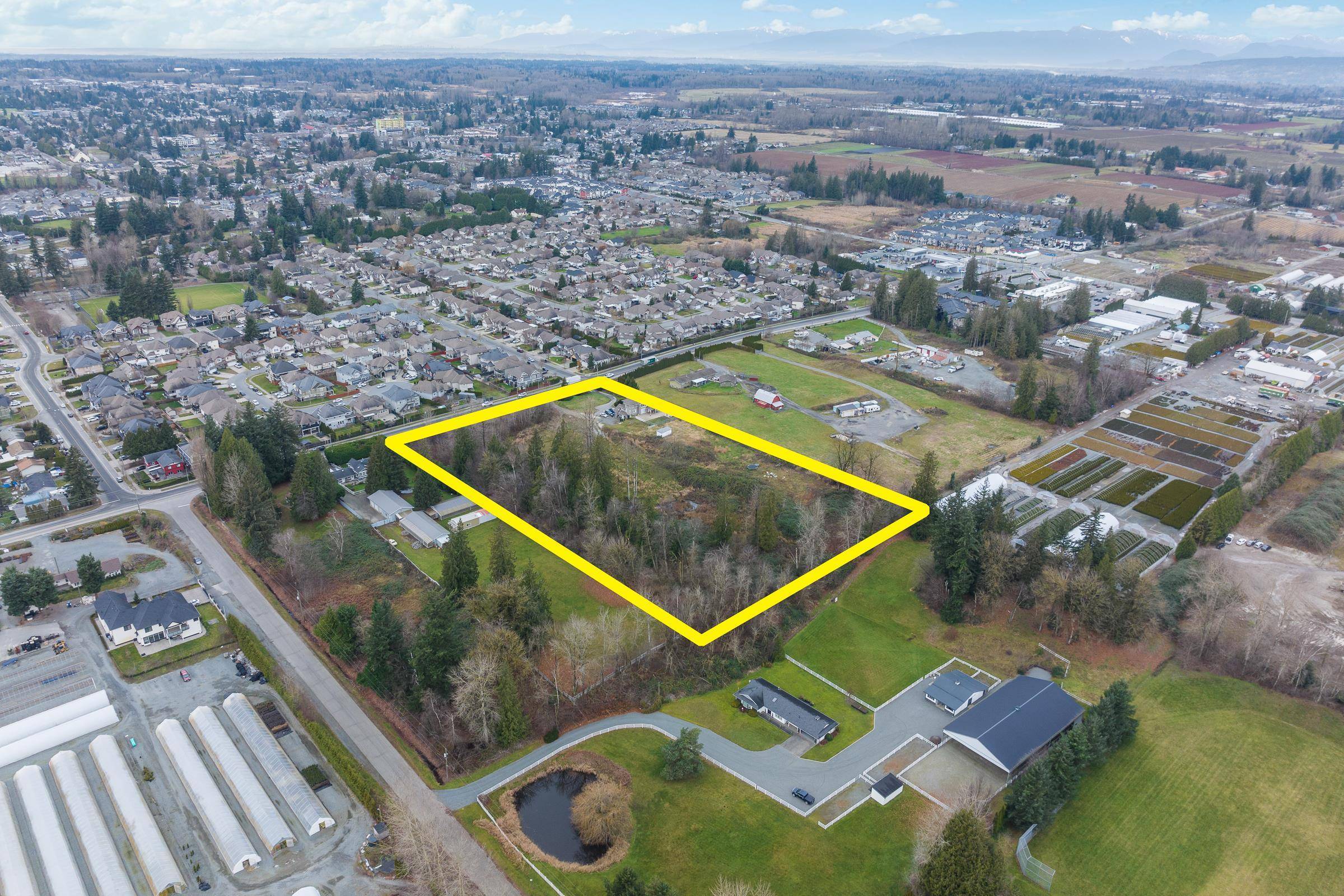 Abbotsford, BC V4X 1H5,2790 Lefeuvre RD