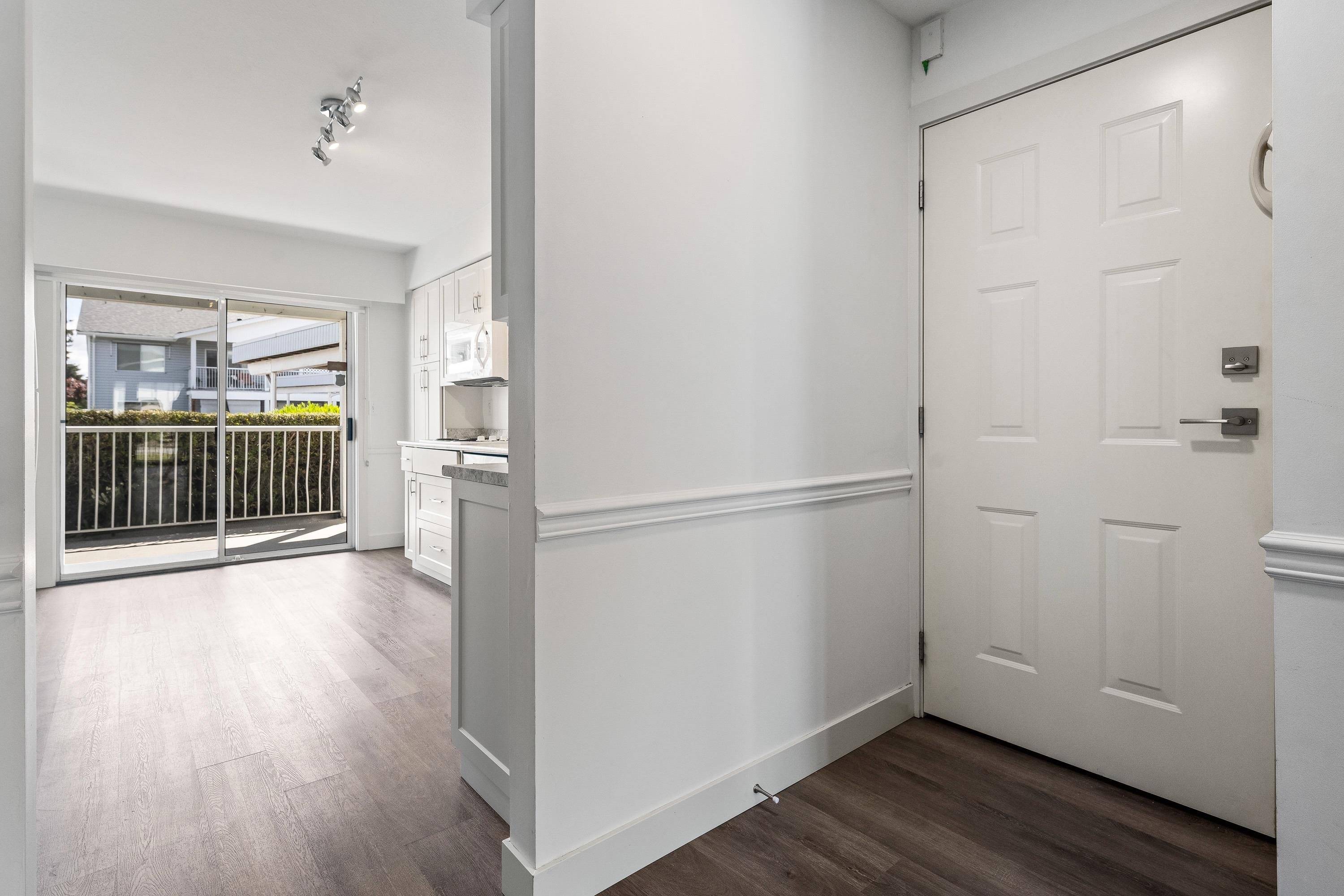 Abbotsford, BC V2T 5T7,32691 Garibaldi DR #287