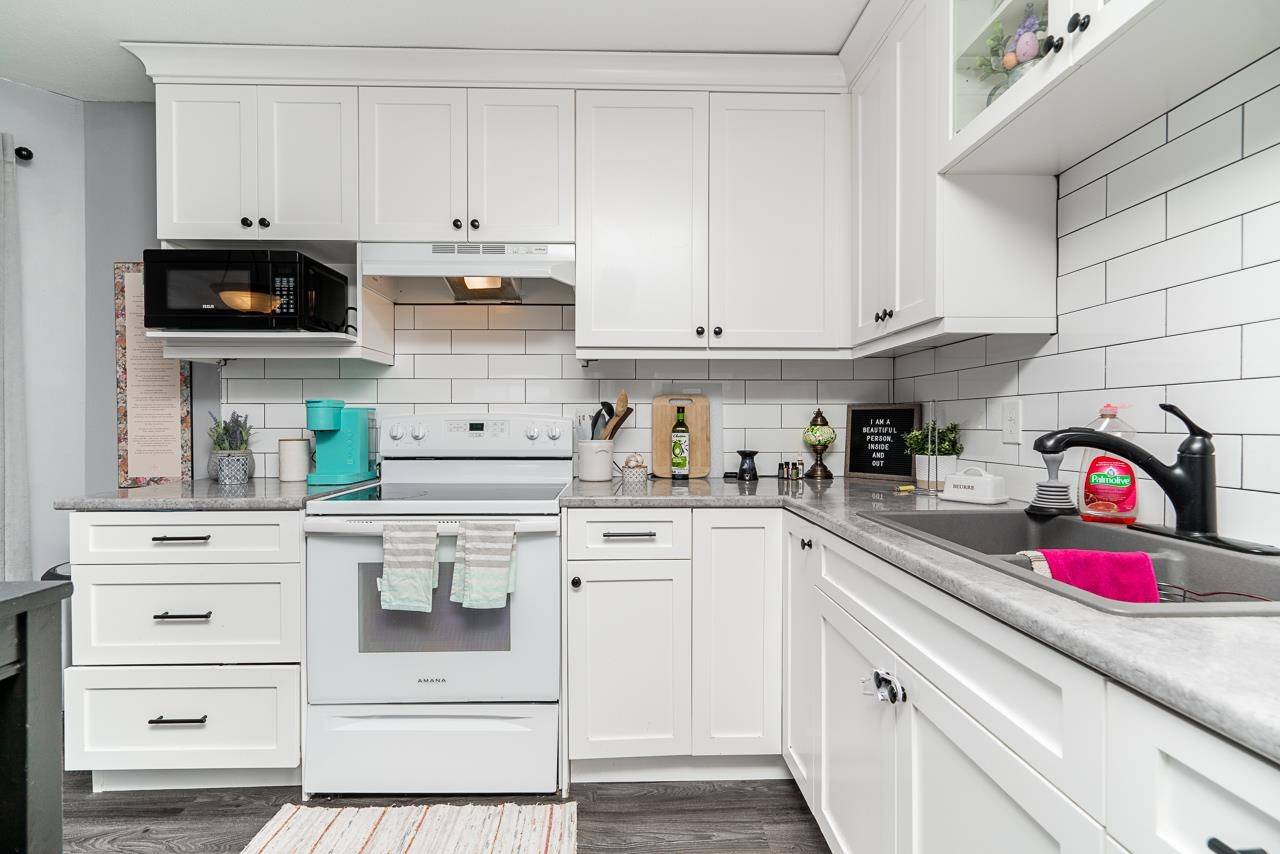 Chilliwack, BC V2P 6V4,45655 Mcintosh DR #304C