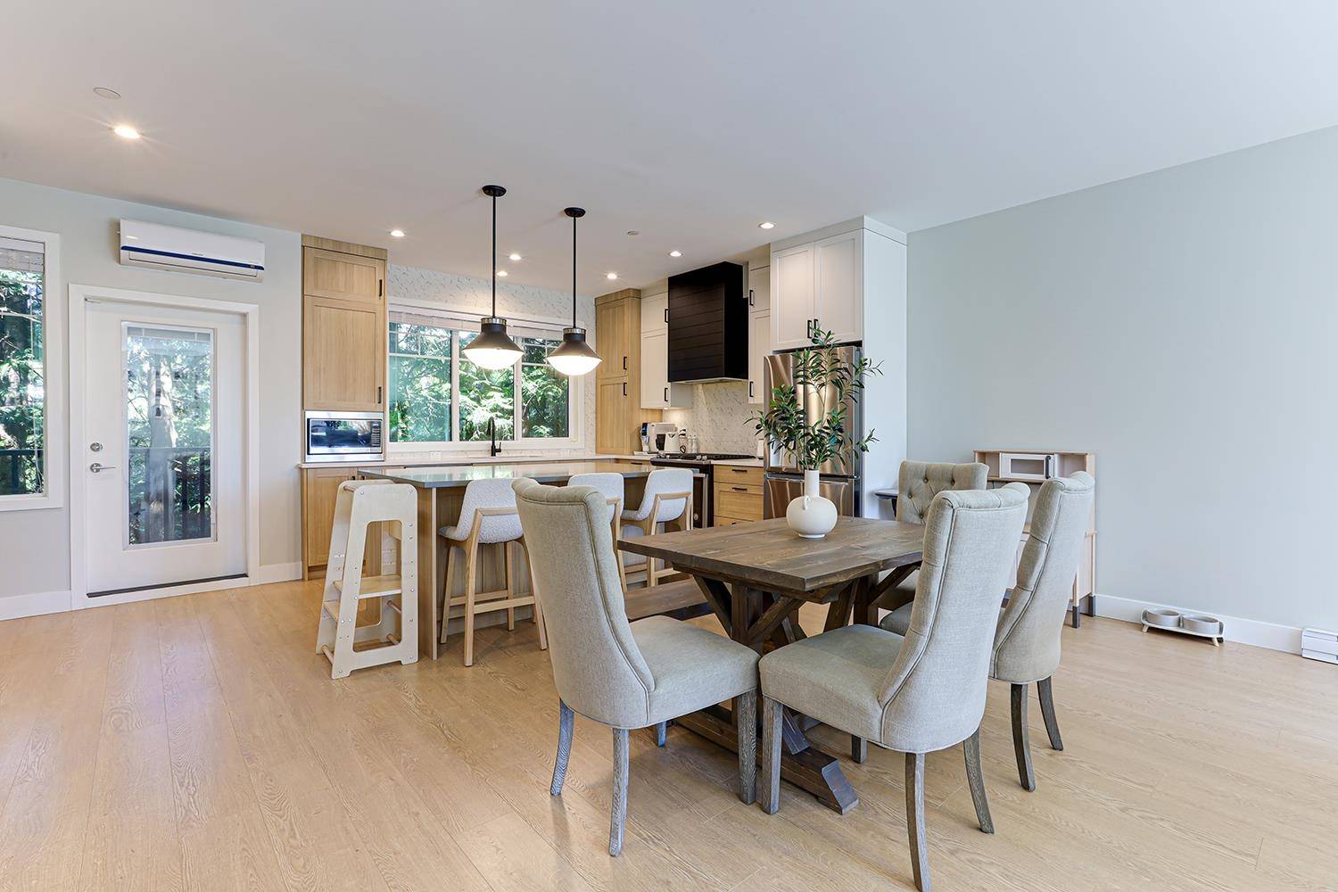 Maple Ridge, BC V4R 0H3,13263 236 ST #25