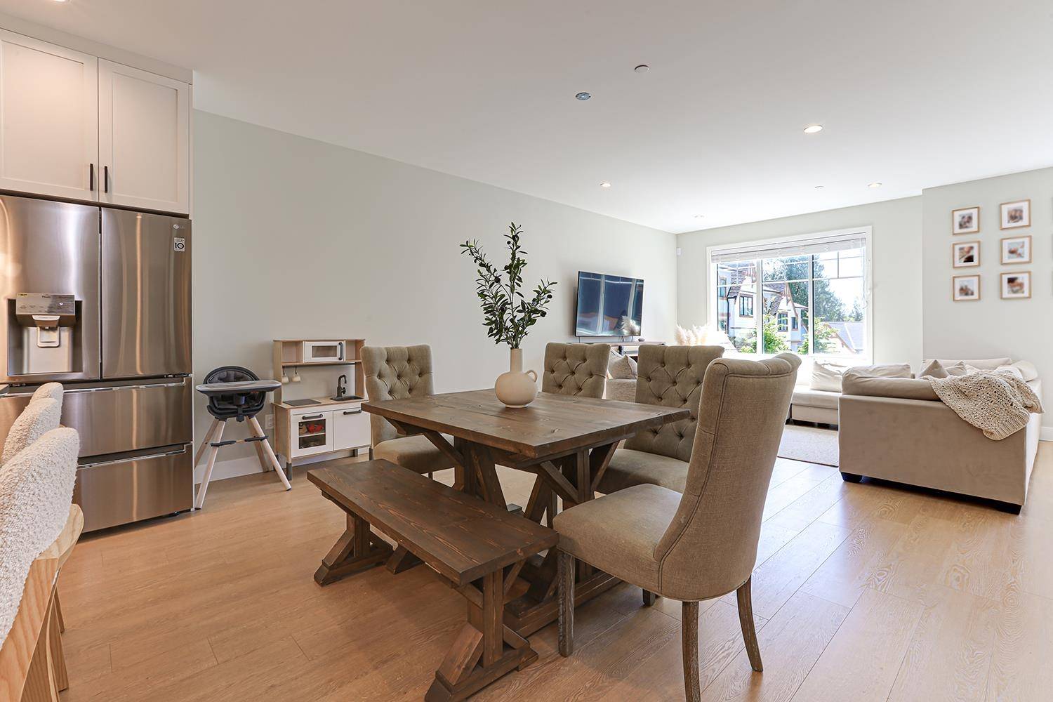 Maple Ridge, BC V4R 0H3,13263 236 ST #25