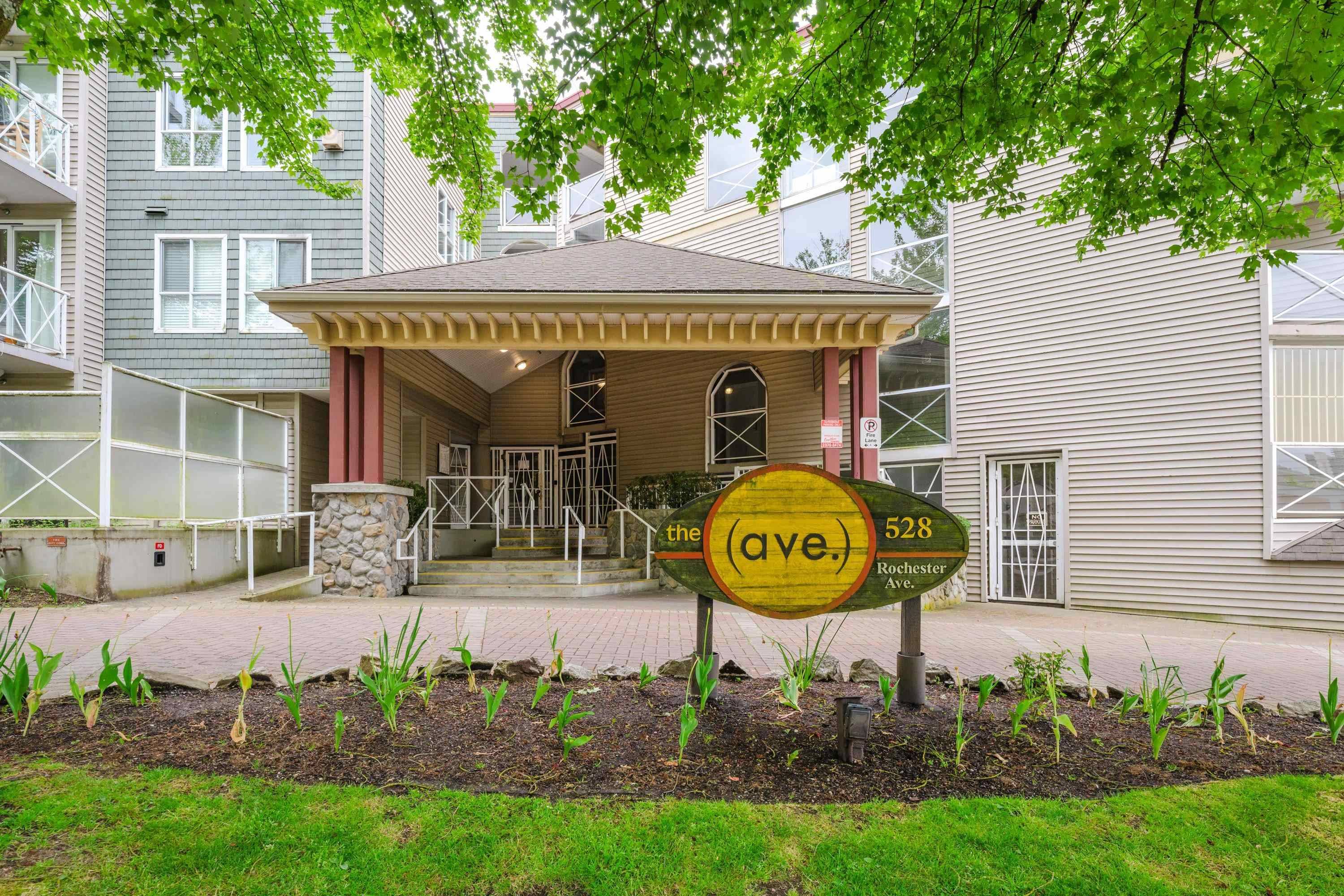 Coquitlam, BC V3K 7A5,528 Rochester AVE #308