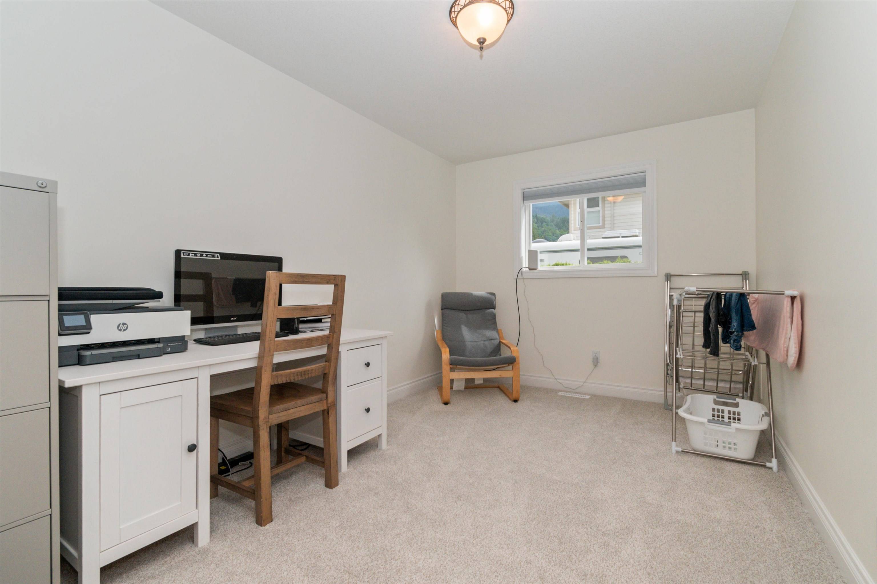 Rosedale, BC V0X 1X1,10004 Parkwood DR