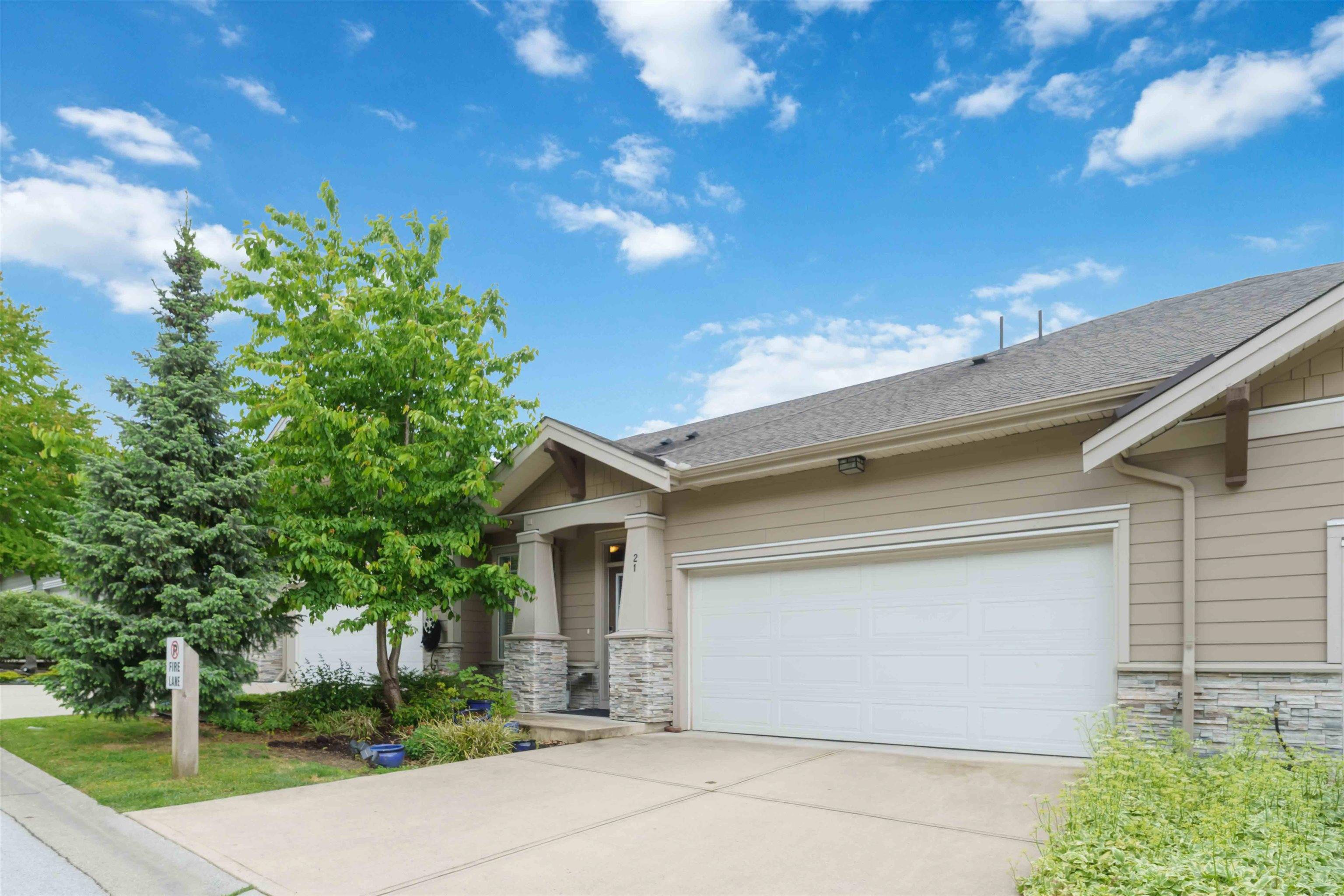 Langley, BC V2Y 0V7,7138 210 ST #21
