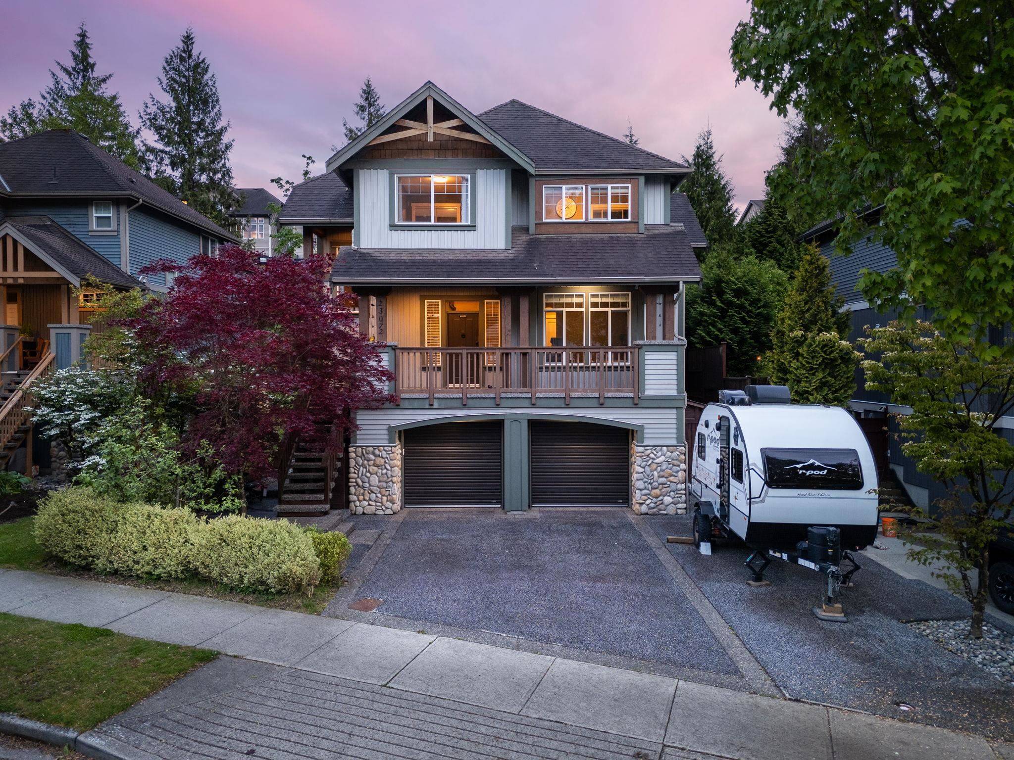 Maple Ridge, BC V4R 2X3,23072 Foreman DR