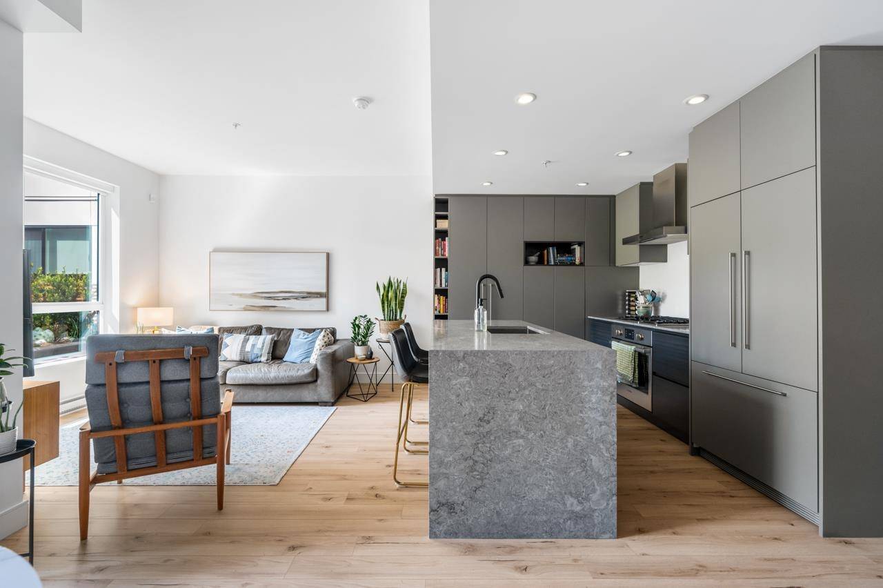 Port Moody, BC V3H 0L9,3131 Murray ST #206