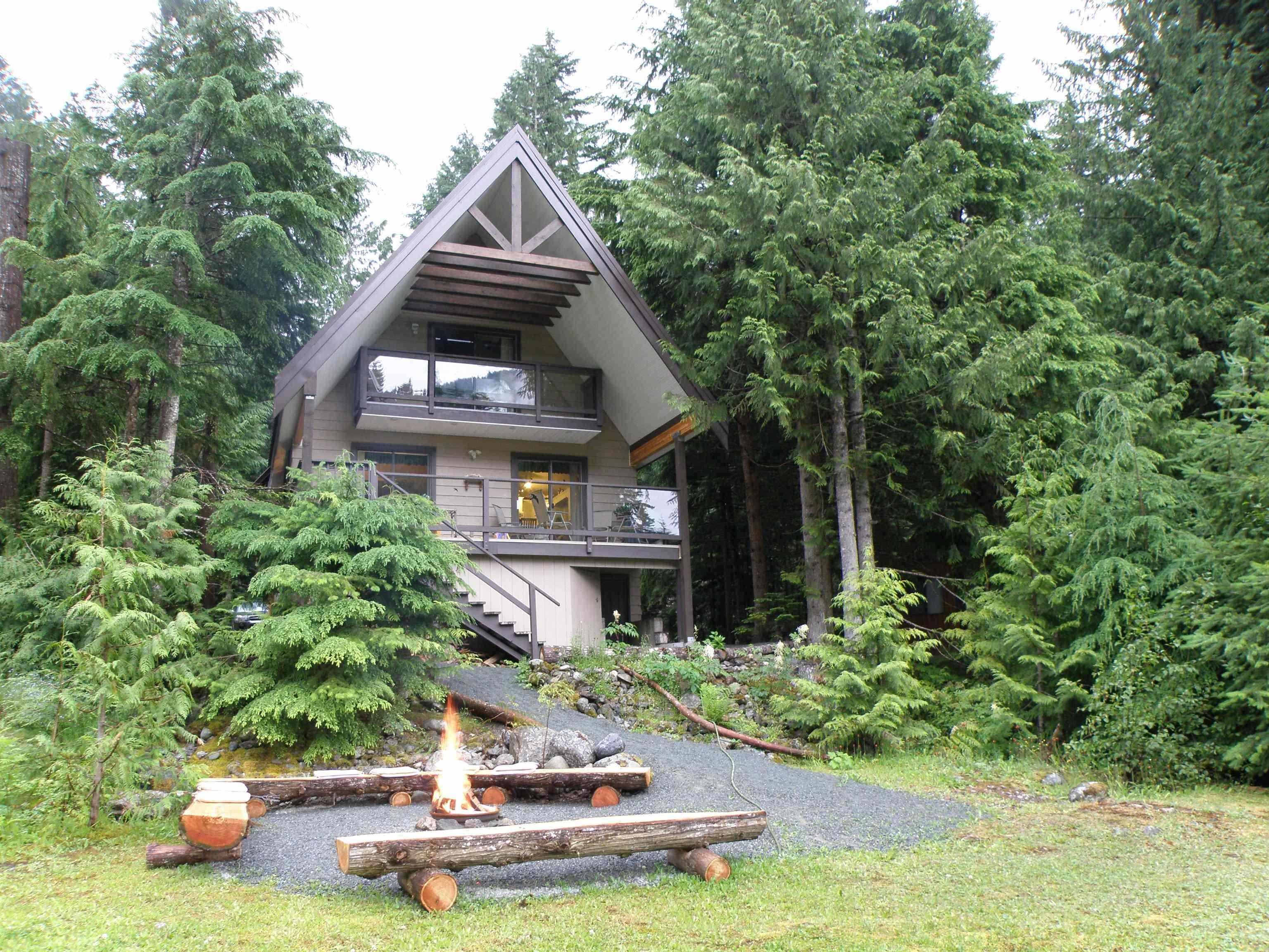 Sunshine Valley, BC V0X 1L5,14580 Chalet CRES