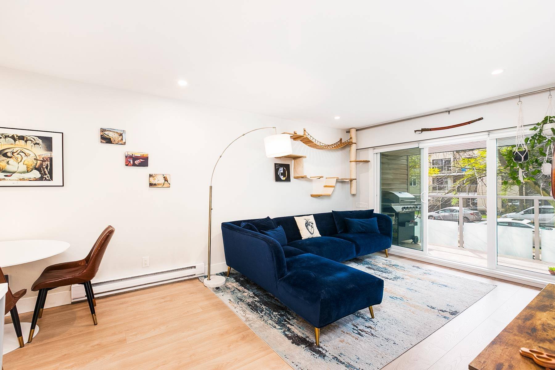 Vancouver, BC V5T 1P4,825 E 7th AVE #207