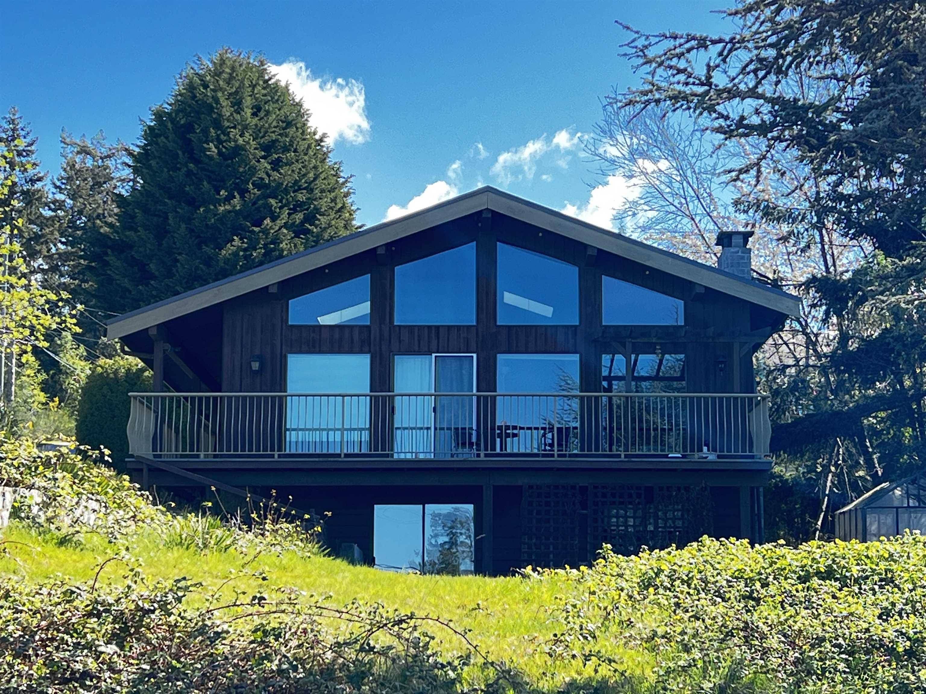 Sechelt, BC V7Z 0B7,5129 Chapman RD