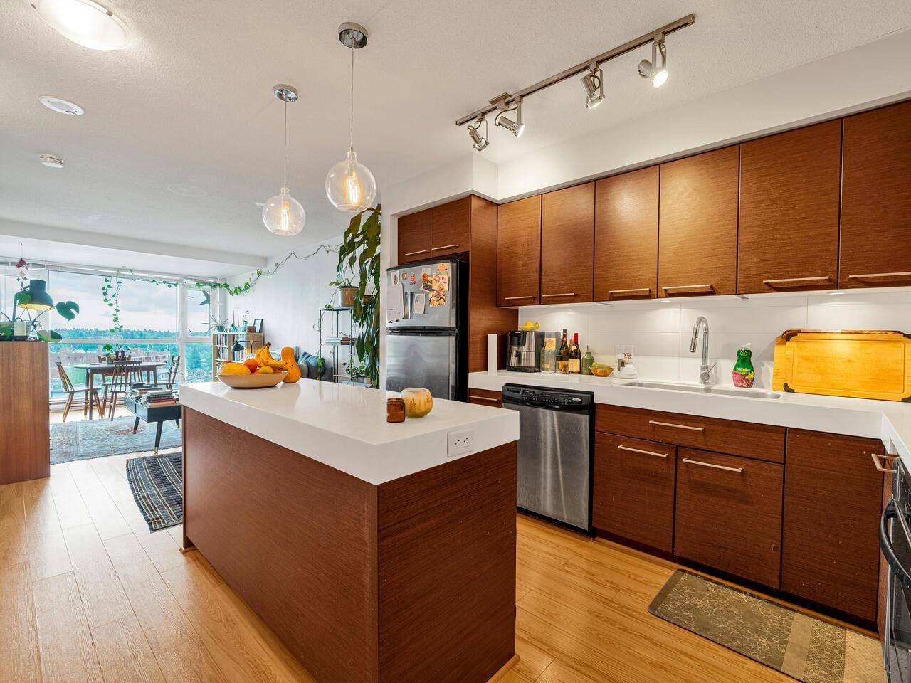Vancouver, BC V5T 0A4,2770 Sophia ST #1007