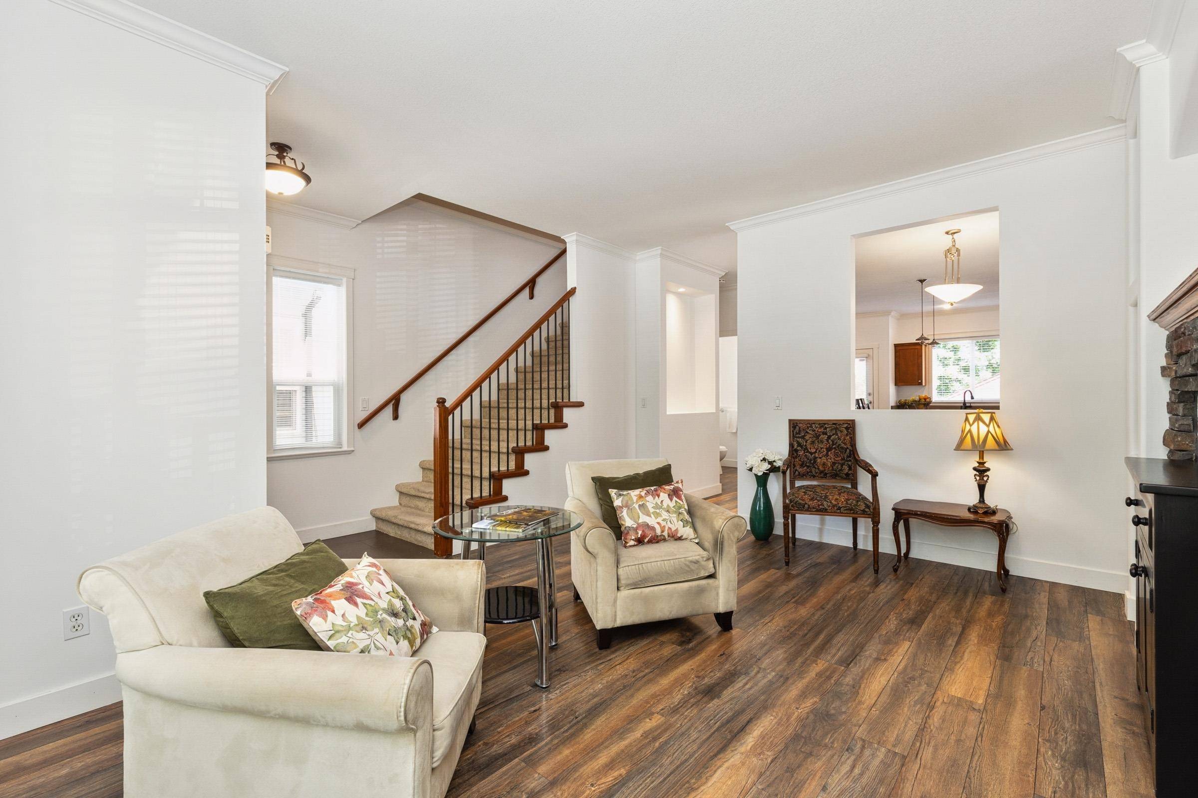 Maple Ridge, BC V2W 1C8,23537 Kanaka WAY