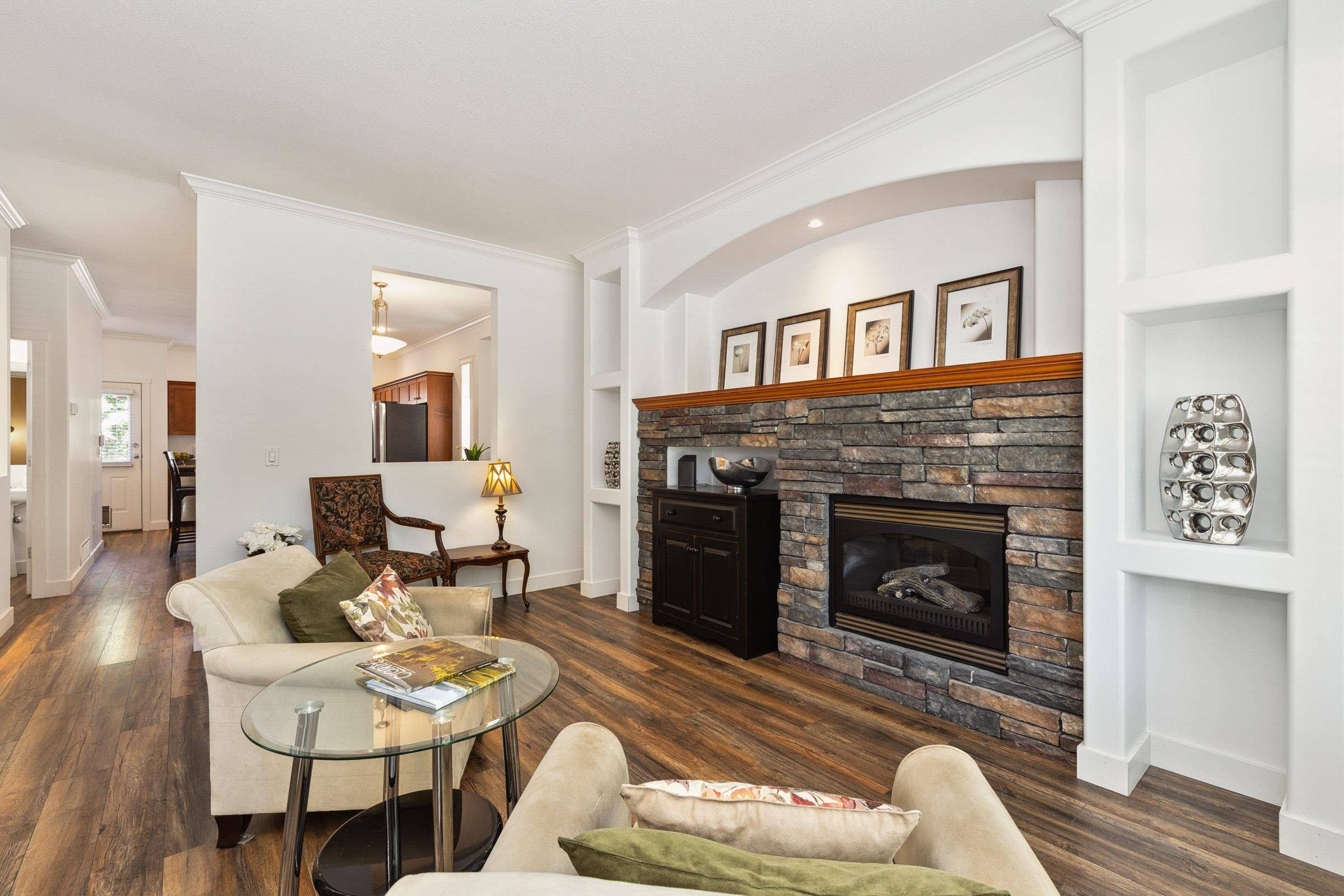Maple Ridge, BC V2W 1C8,23537 Kanaka WAY