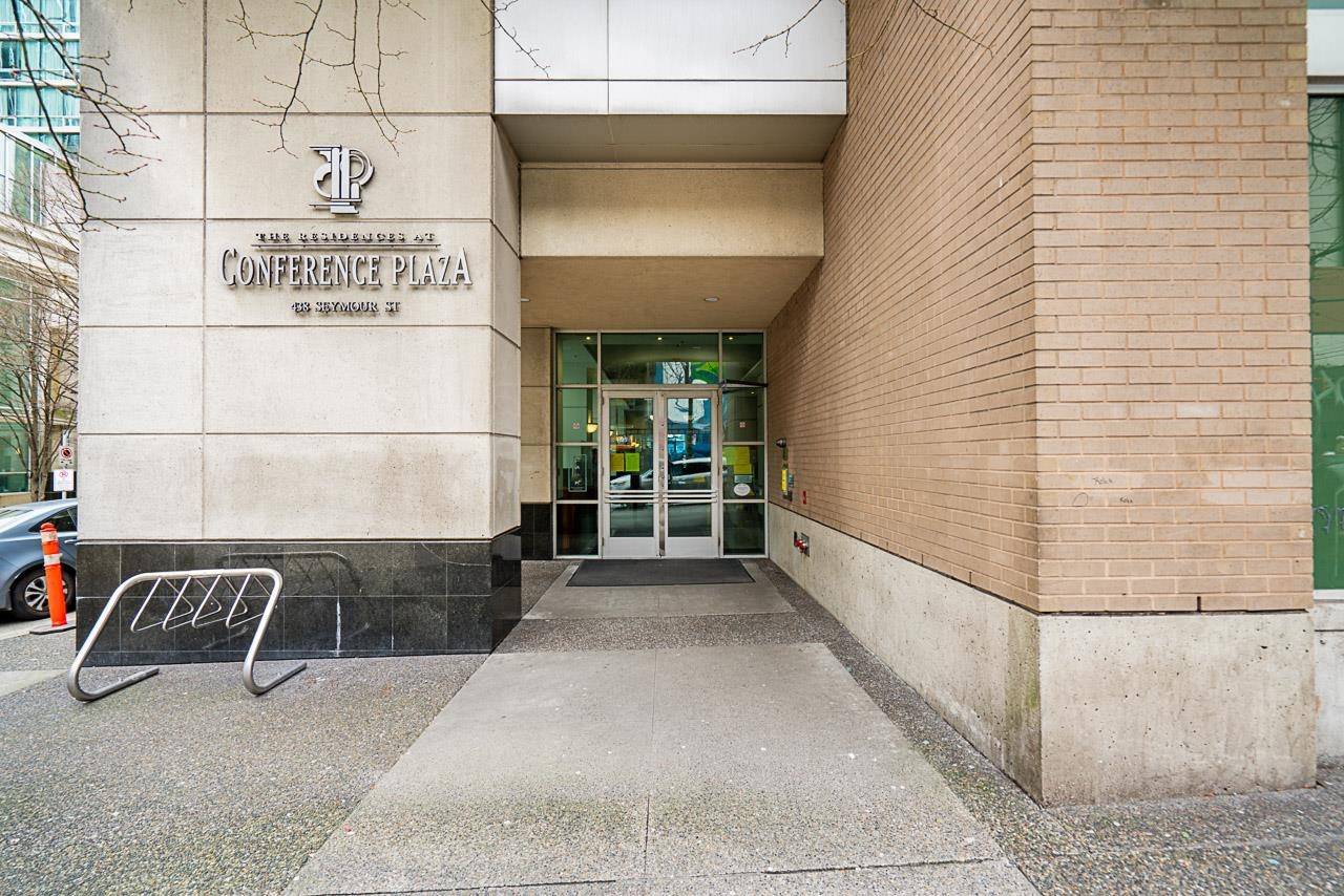 Vancouver, BC V6B 6H4,438 Seymour ST #1907