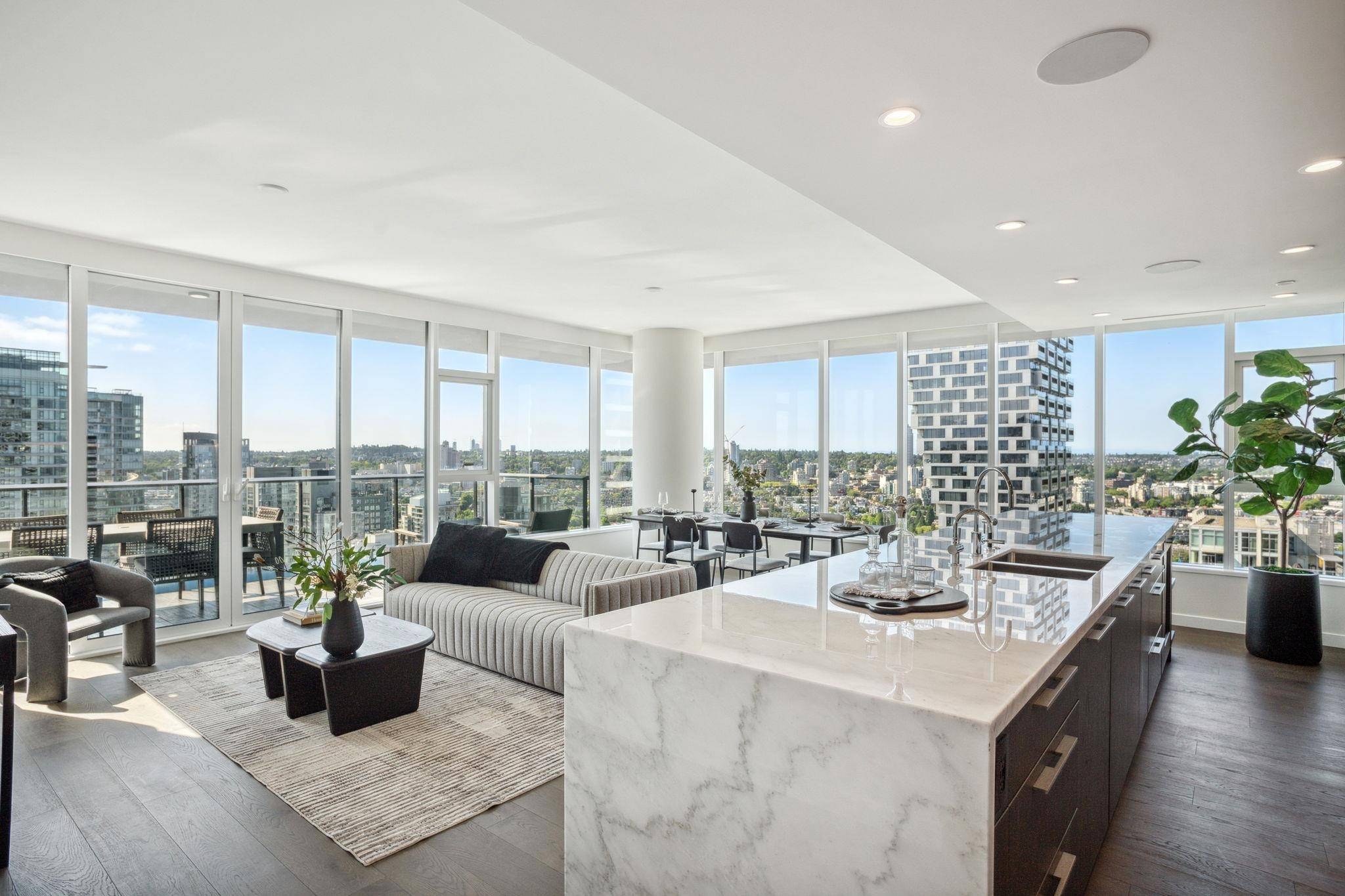 Vancouver, BC V6Z 0H1,1335 Howe ST #3303
