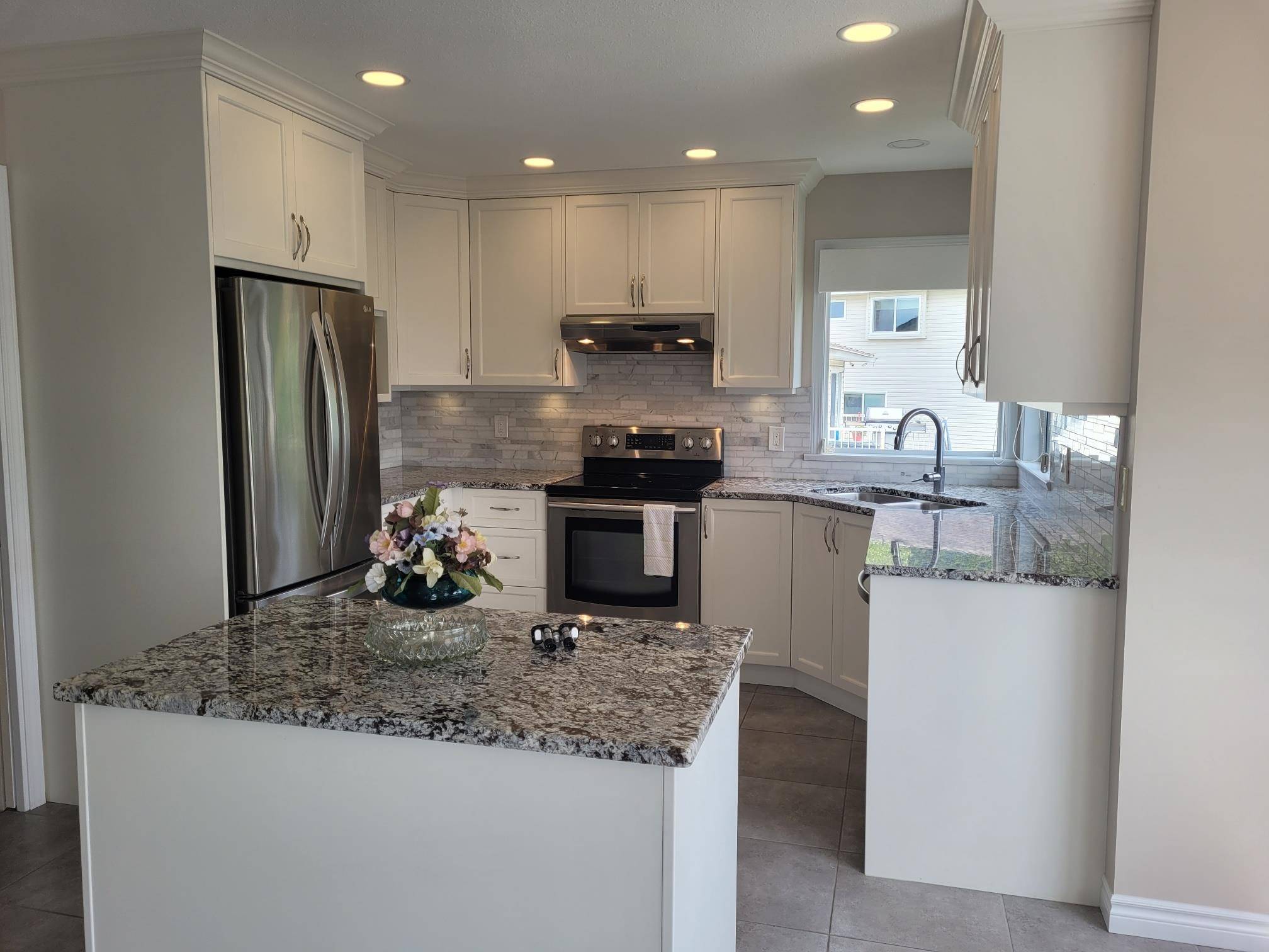 Abbotsford, BC V2S 6B7,3015 Cassiar AVE