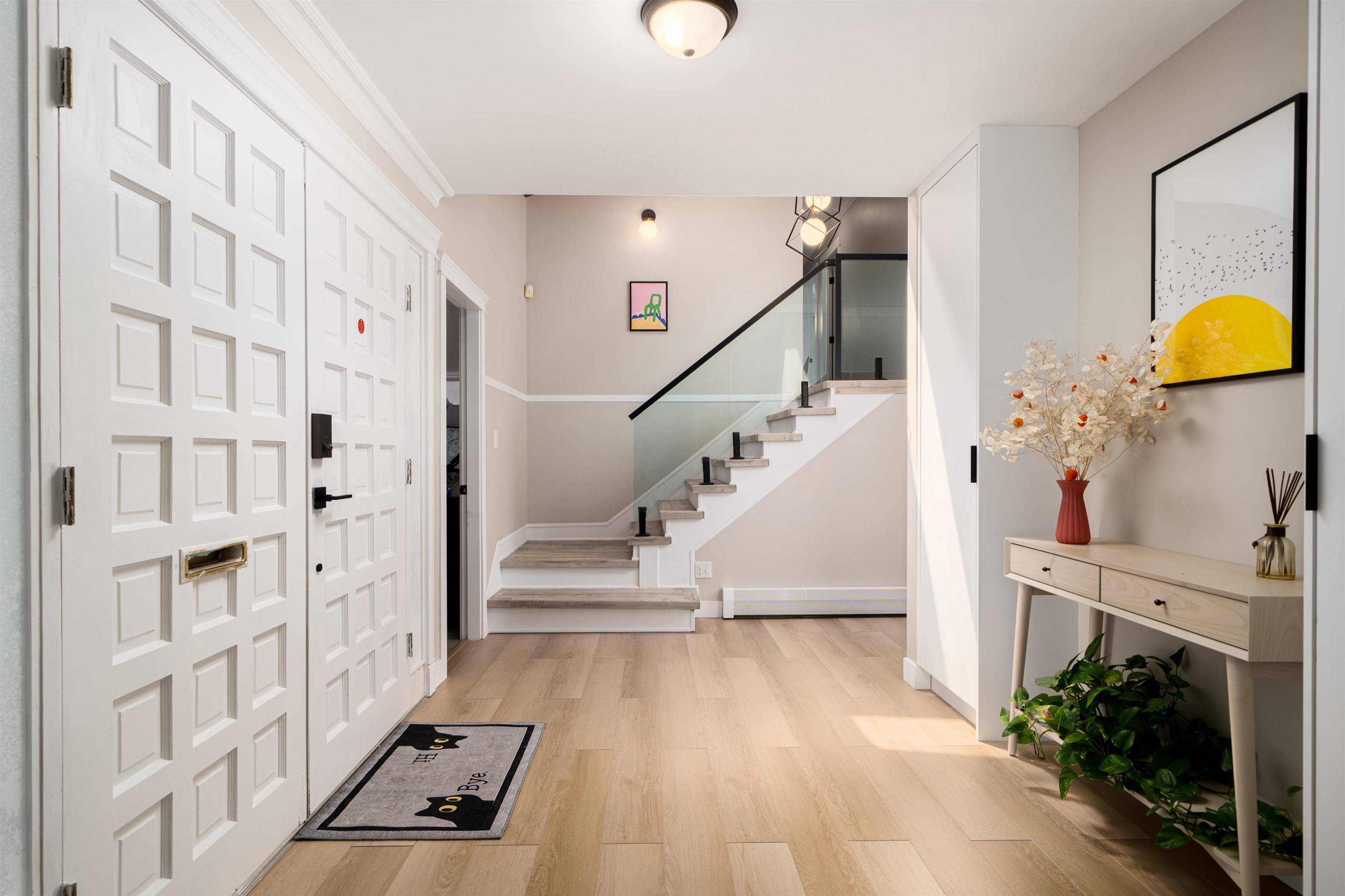Richmond, BC V7C 4W5,8951 Craigflower Gate