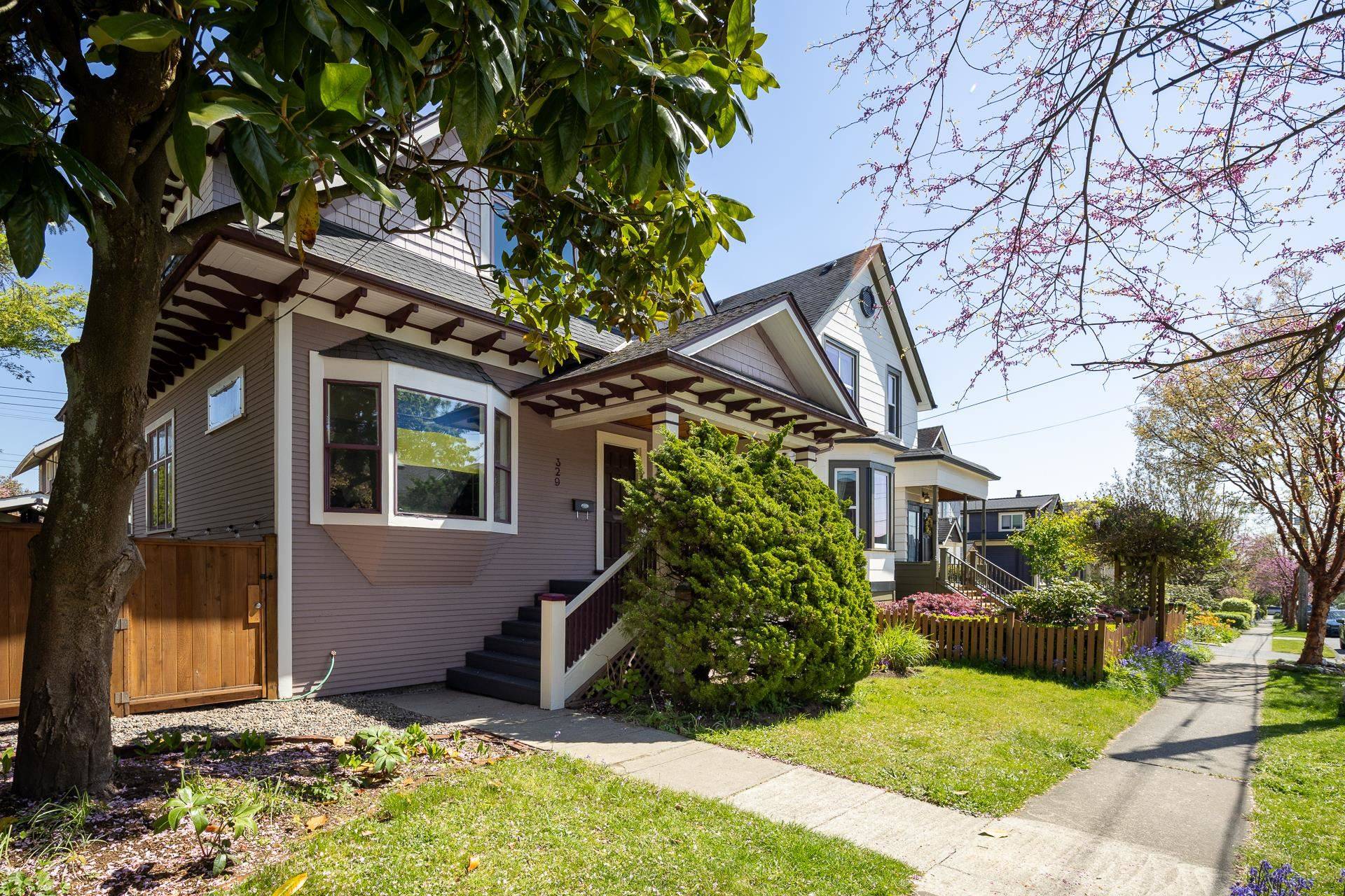 New Westminster, BC V3L 2T1,329 Pine ST