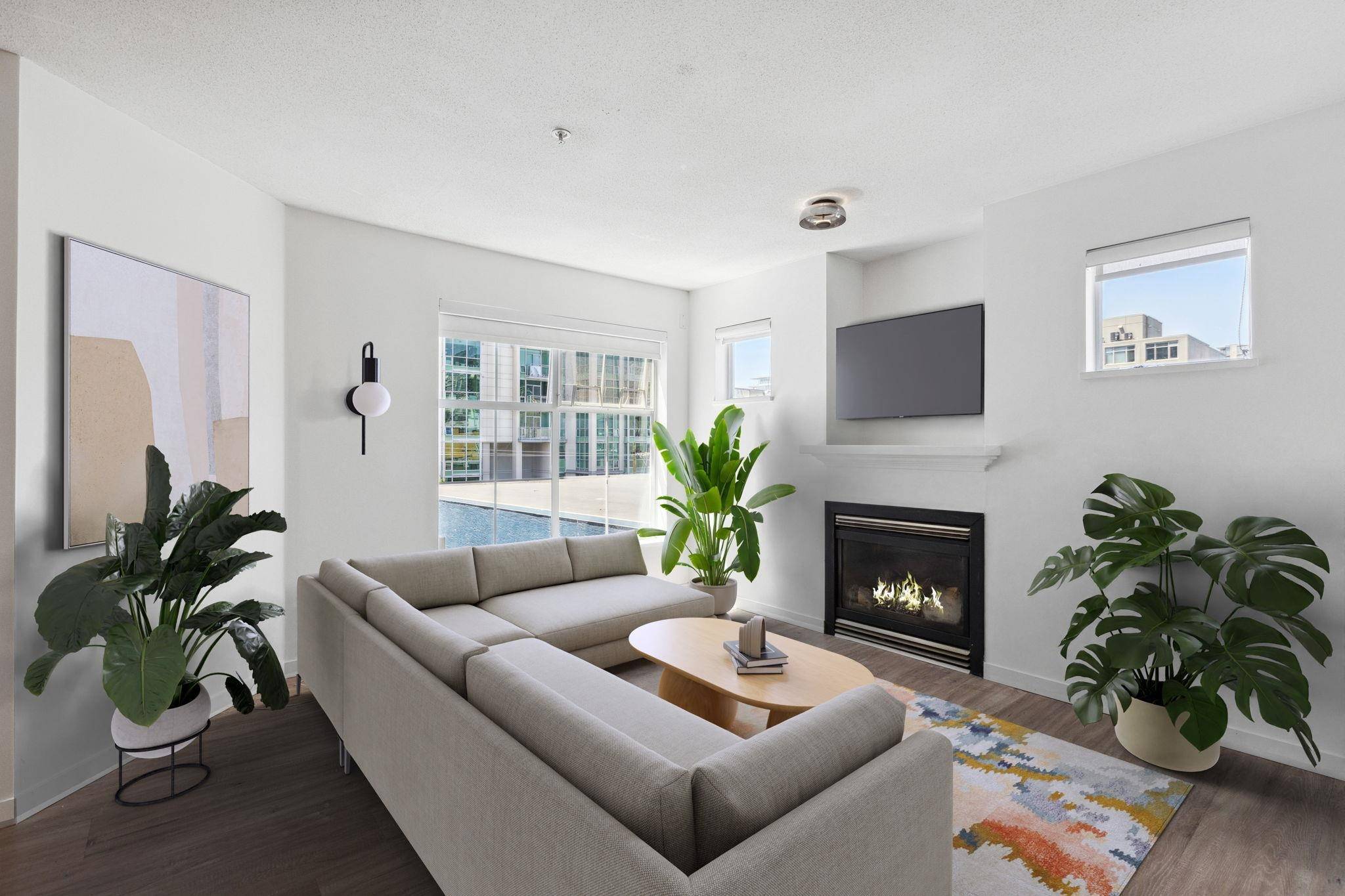 North Vancouver, BC V7L 1B2,137 E 1st ST #300