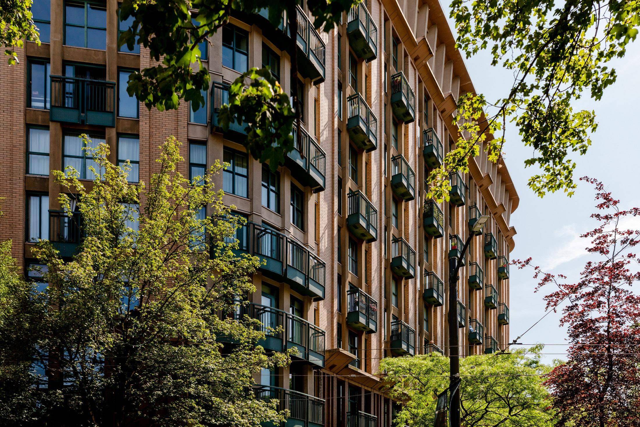 Vancouver, BC V6A 4G8,22 E Cordova ST #212