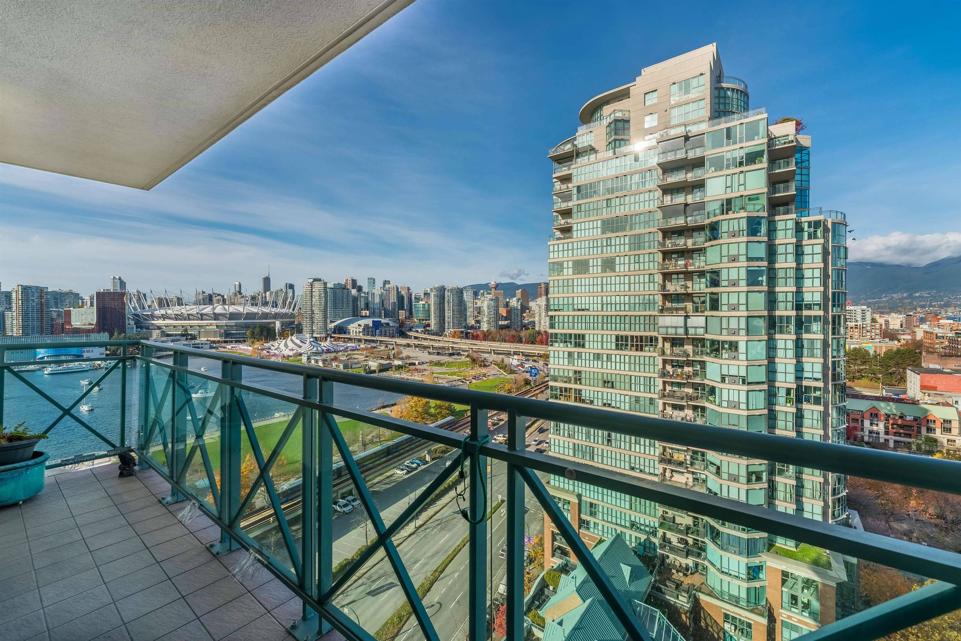 Vancouver, BC V6A 4B3,1188 Quebec ST #1703