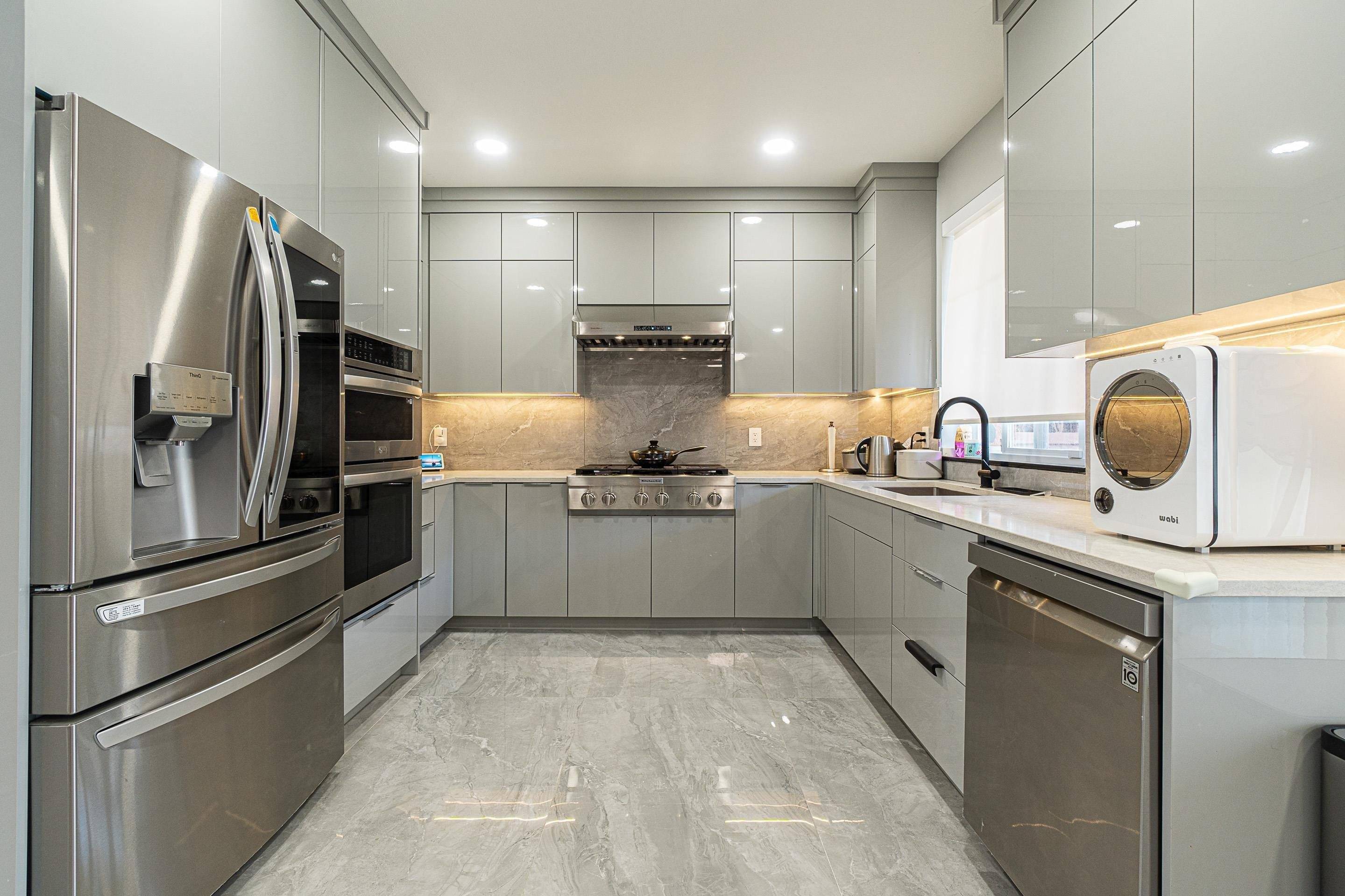Richmond, BC V6Y 1J4,7060 Blundell RD #7