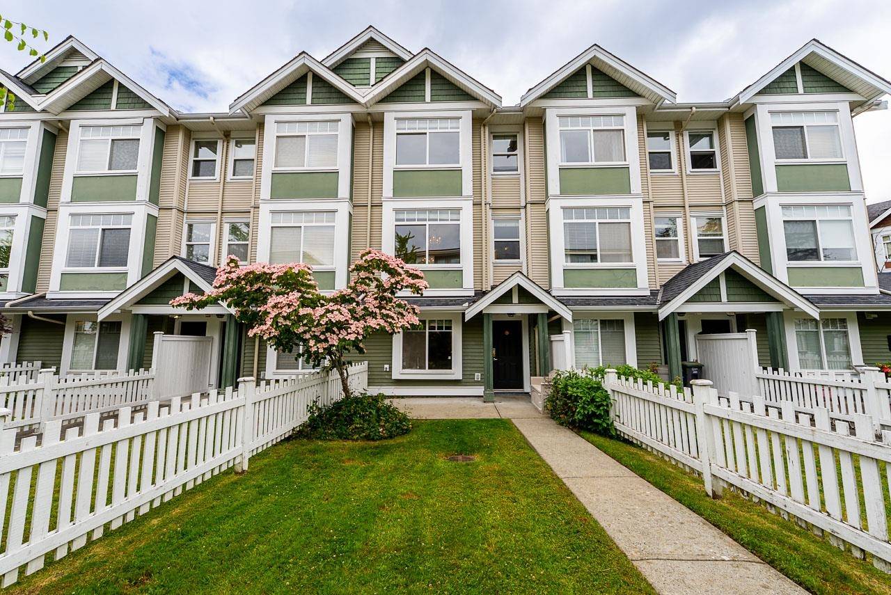 Surrey, BC V4N 5W3,8676 158 ST #64