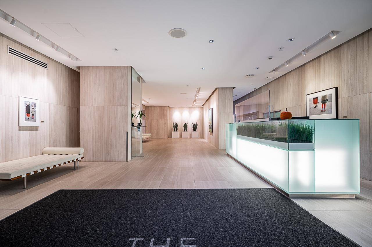 Vancouver, BC V7X 1T2,777 Richards ST #4906