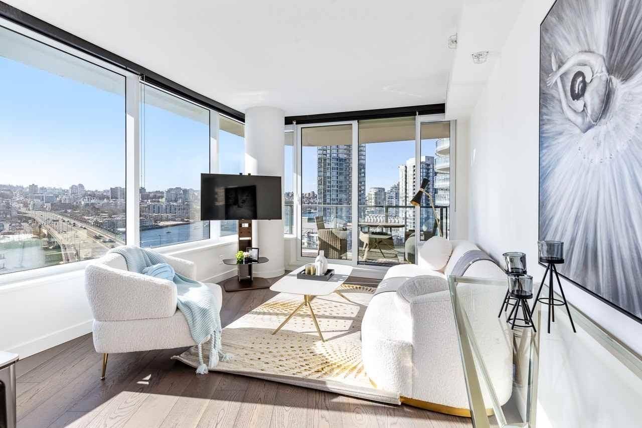 Vancouver, BC V6B 0P4,68 Smithe ST #1609