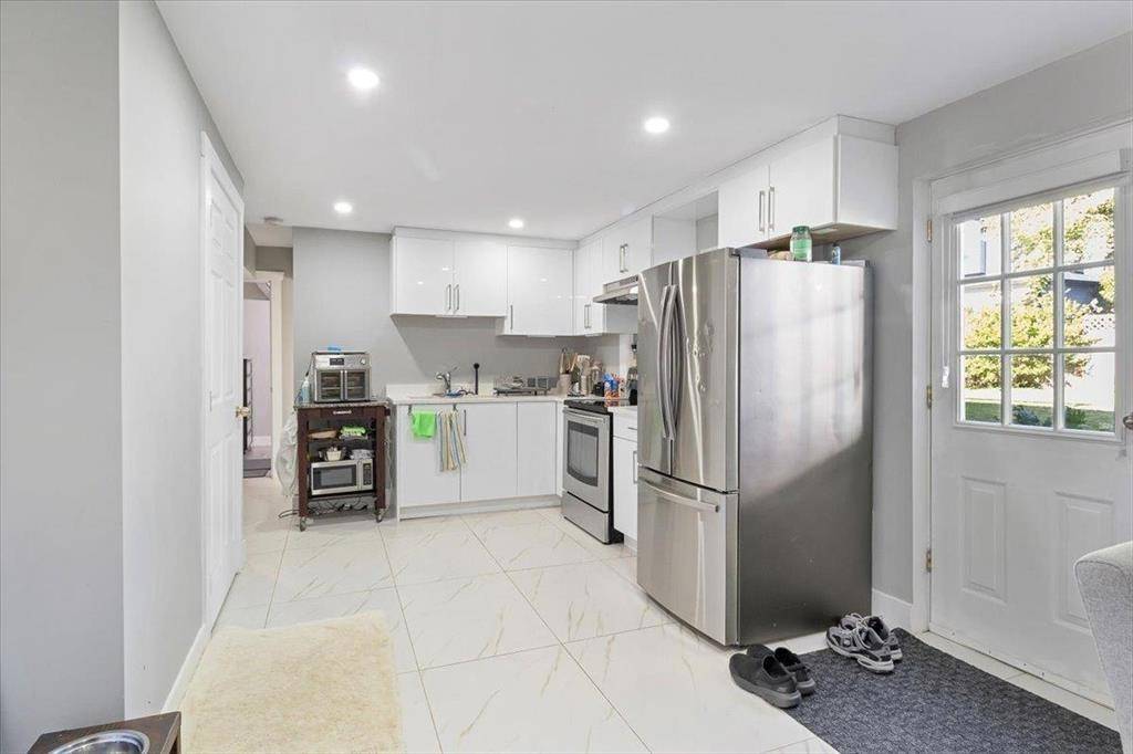 Pitt Meadows, BC V3Y 1E3,11722 193b ST