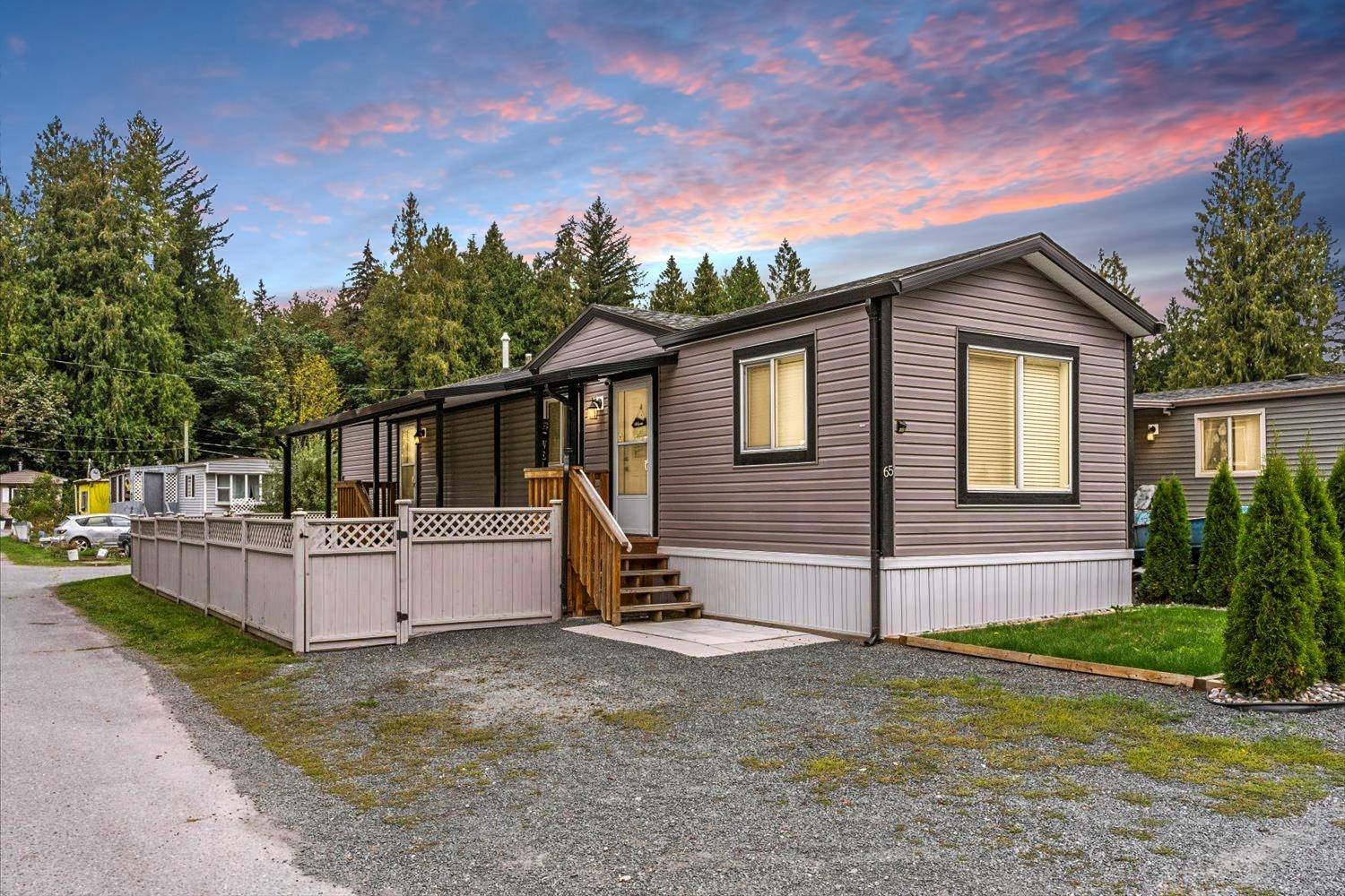 Cultus Lake, BC V2R 5B3,3942 Columbia Valley RD #65