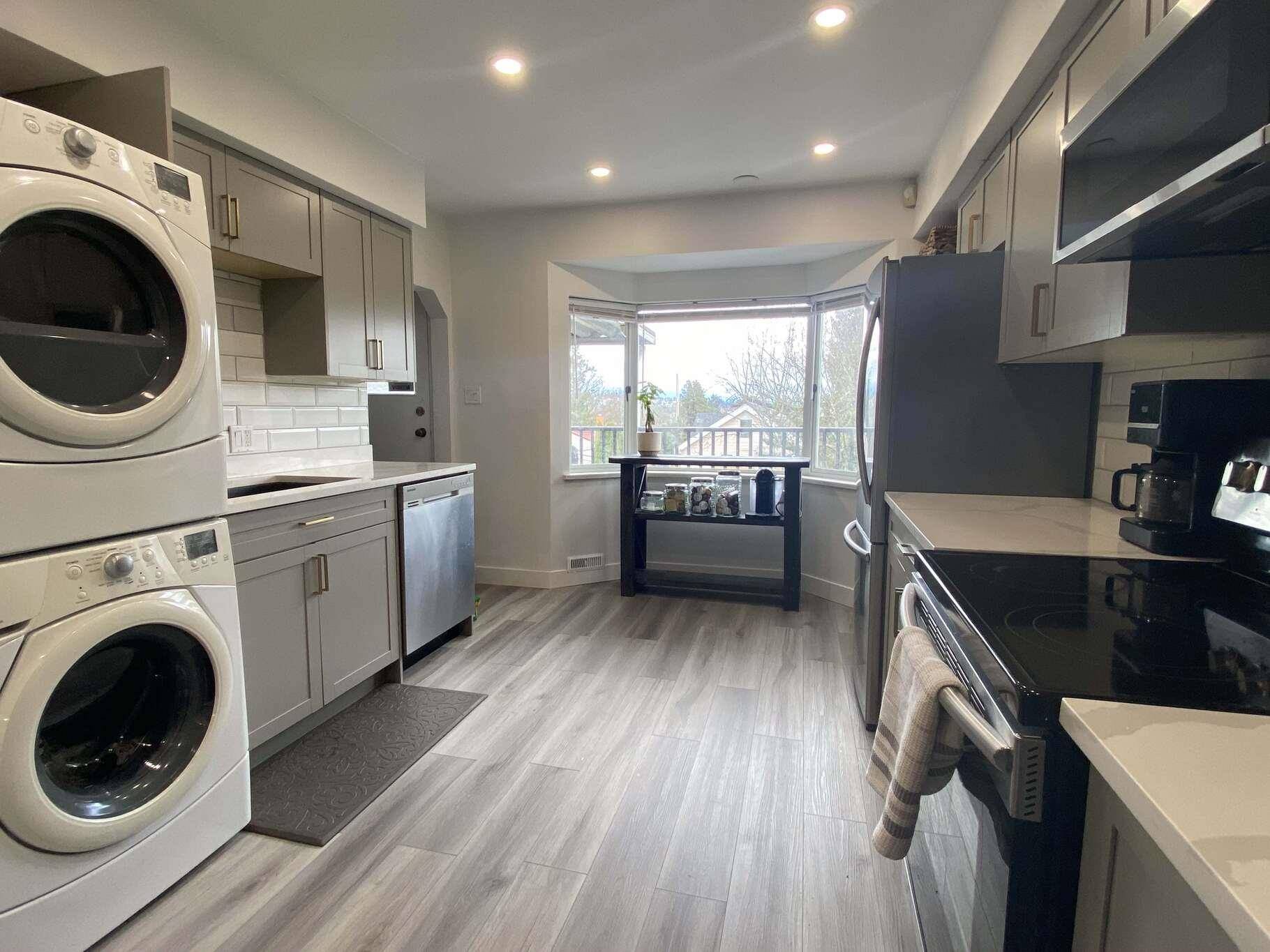 New Westminster, BC V3L 3T1,418 Fader ST