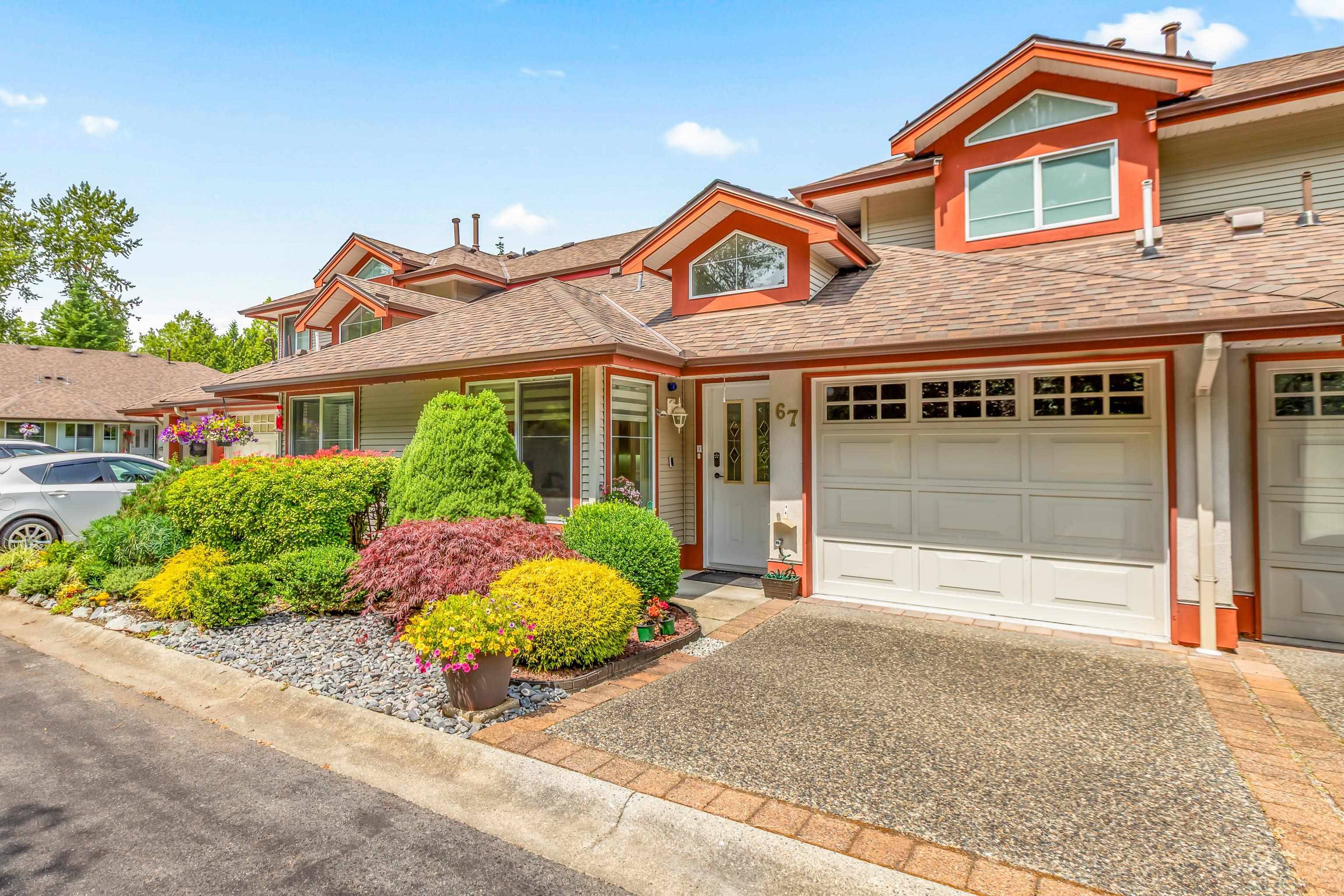 Maple Ridge, BC V2X 2X7,22740 116 AVE #67