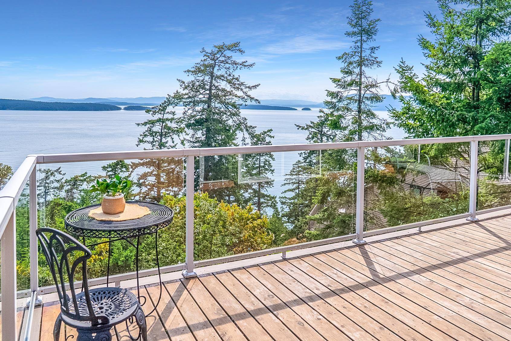 Pender Island, BC V0N 2M2,4843 Cutlass CT