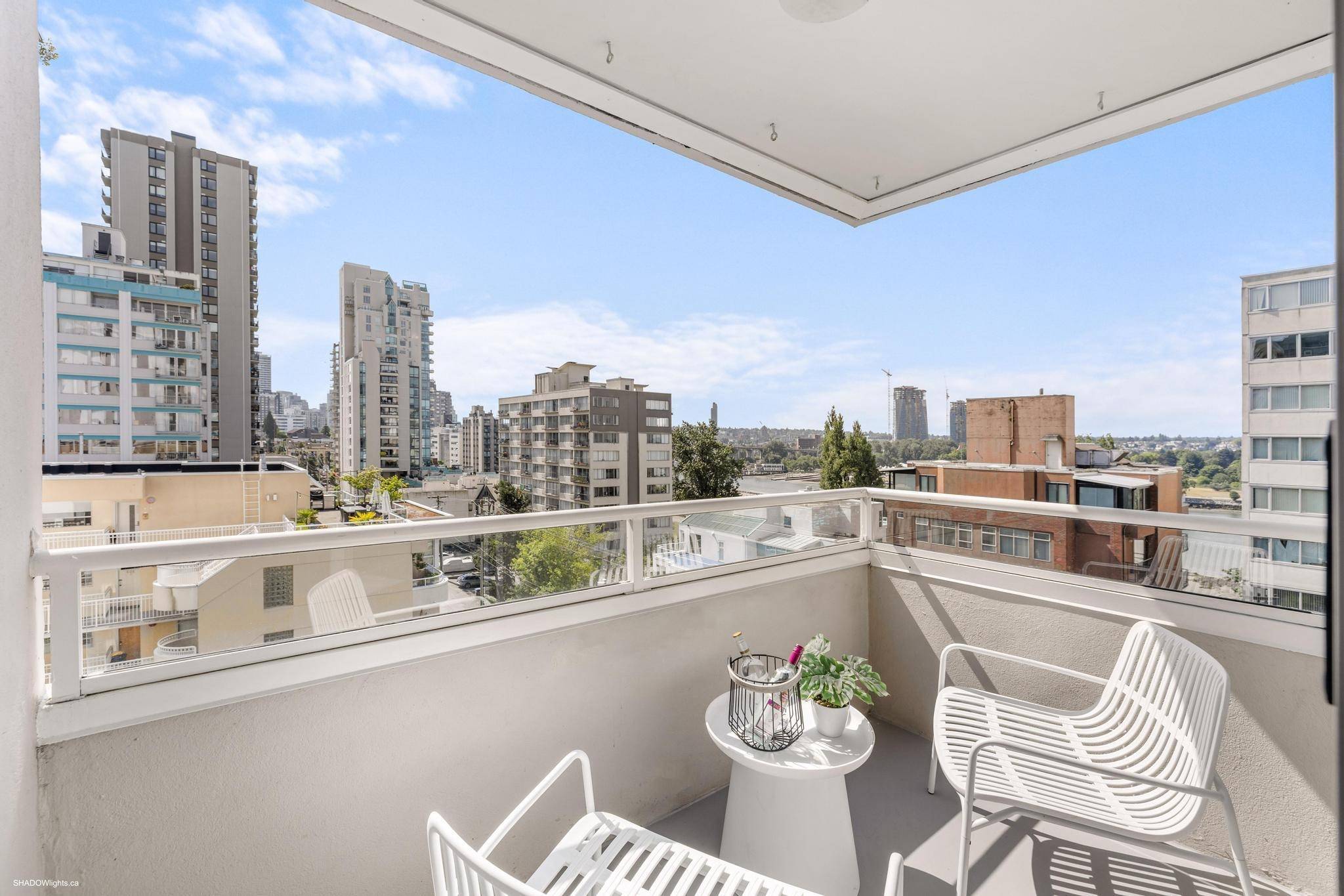 Vancouver, BC V6G 1X5,1436 Harwood ST #702