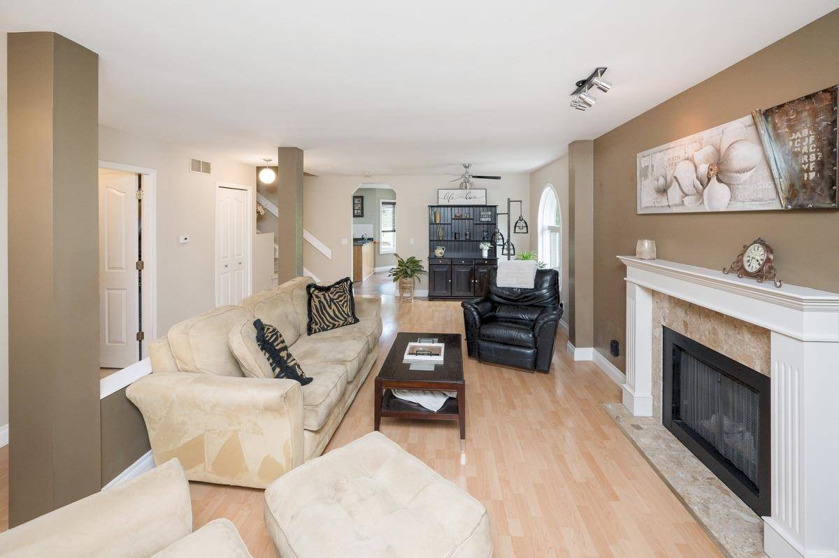 Langley, BC V1M 2E1,9045 Walnut Grove DR #100