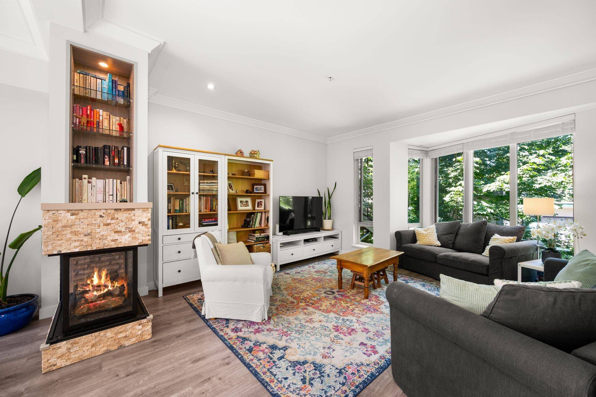 North Vancouver, BC V7J 3K6,757 Orwell ST #24