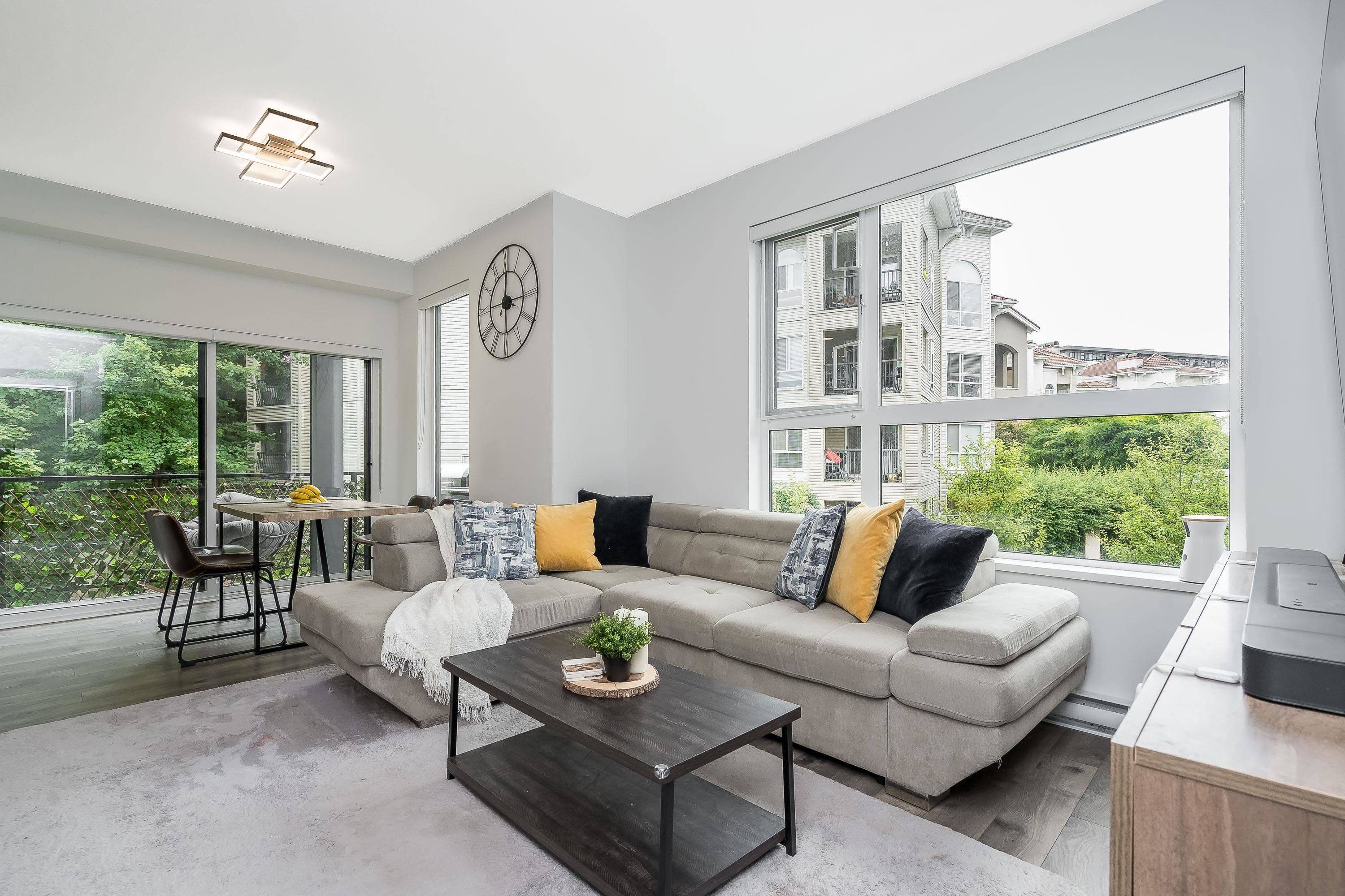 Abbotsford, BC V2T 0K8,3182 Gladwin RD #202