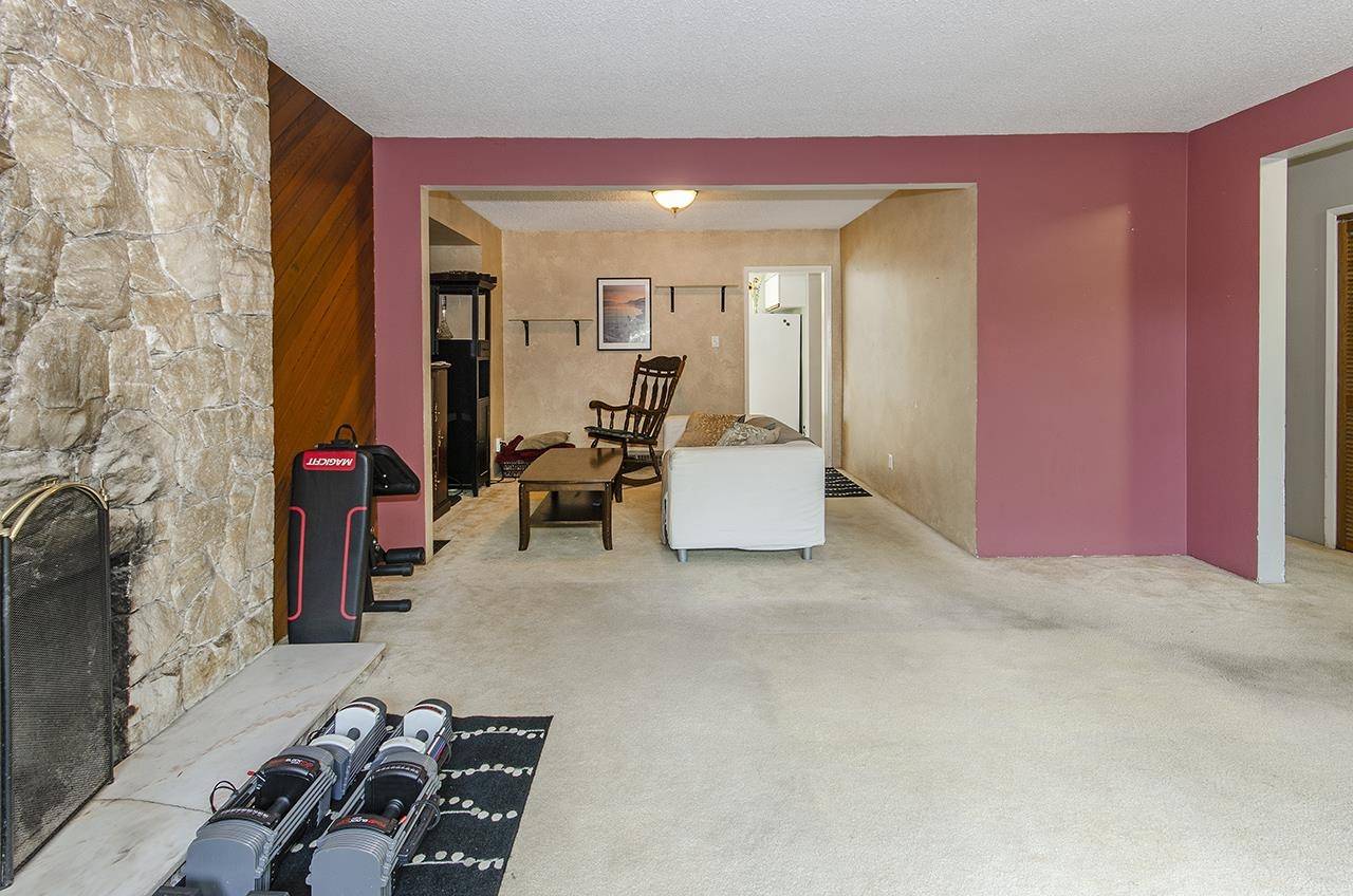 North Vancouver, BC V7N 1X7,3489 St. Marys AVE