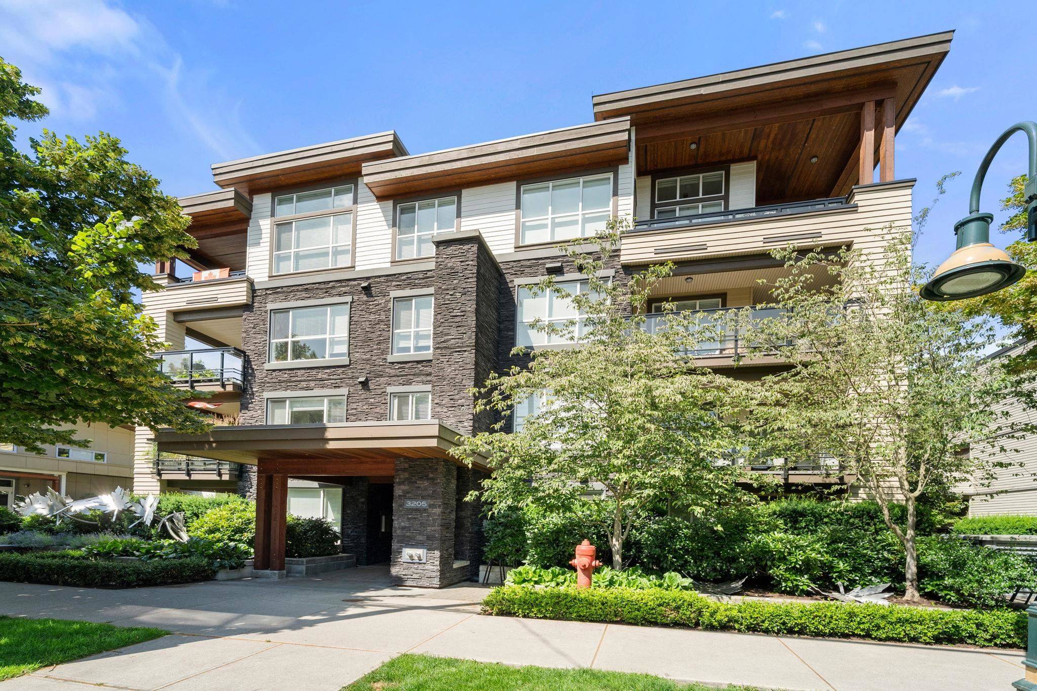North Vancouver, BC V7K 0A3,3205 Mountain HWY #117