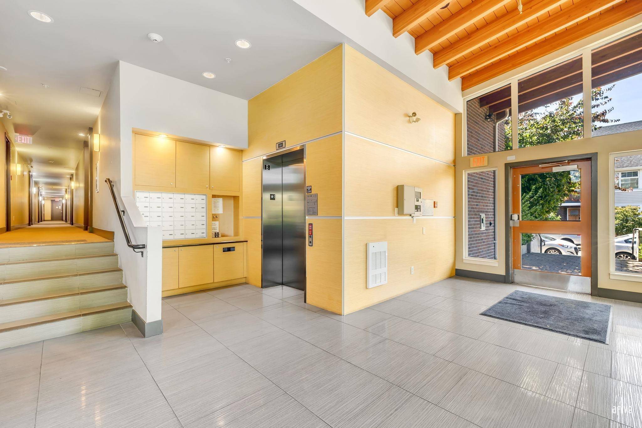 New Westminster, BC V3M 0G5,215 Brookes ST #206