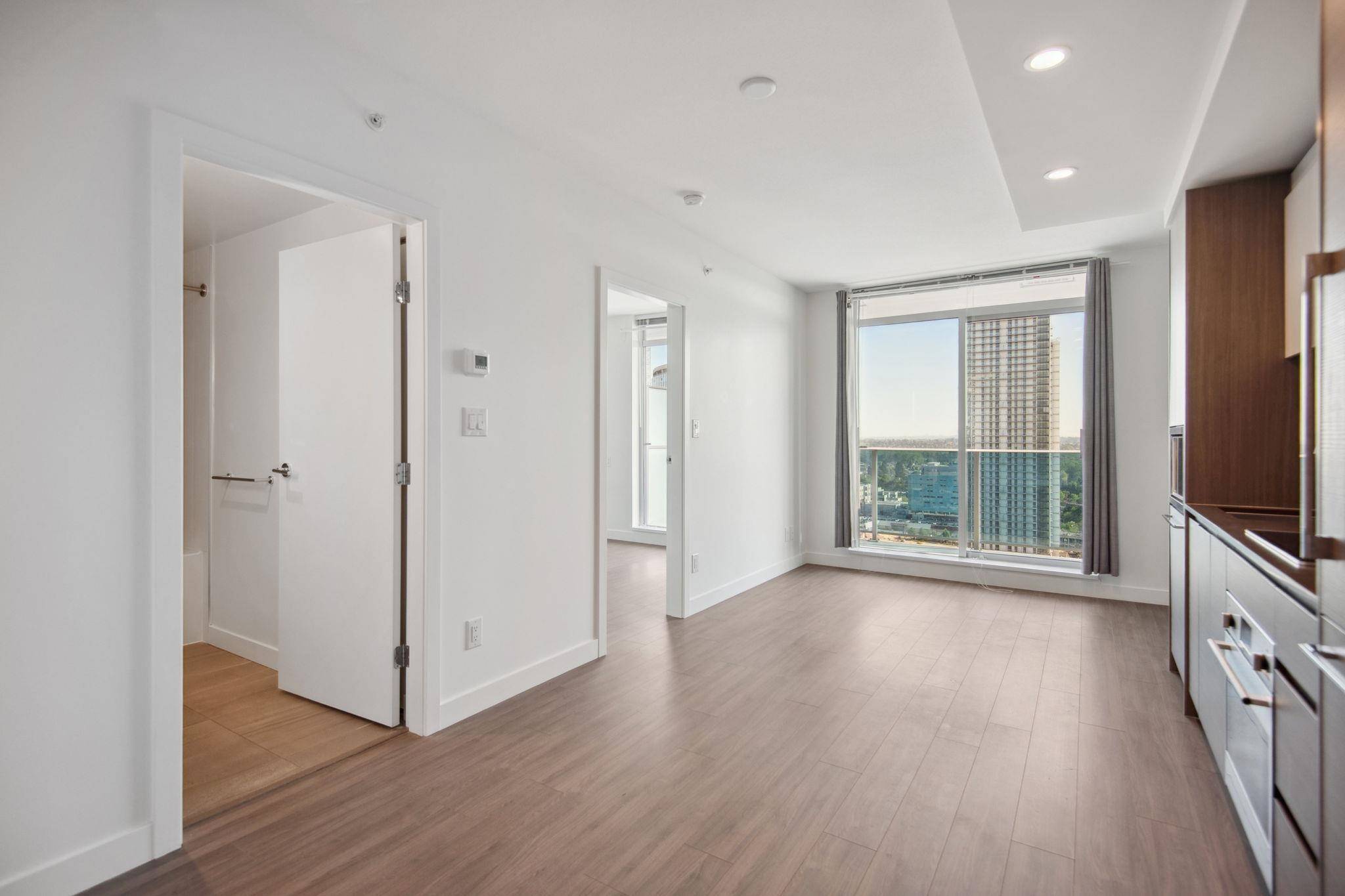 Surrey, BC V3T 0P7,13615 Fraser HWY #2001