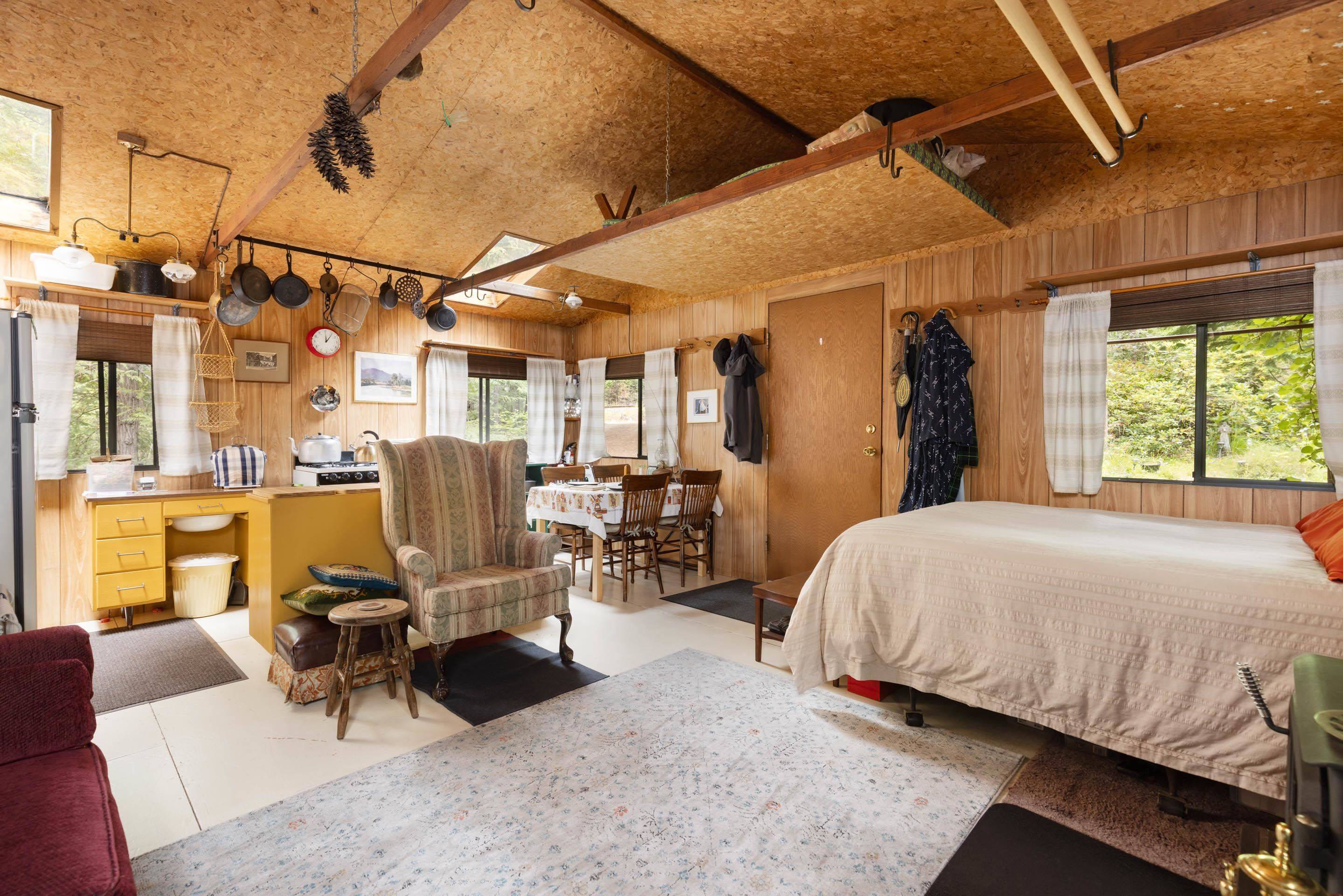 Pemberton, BC V0N 2L1,9540 Pemberton Portage RD