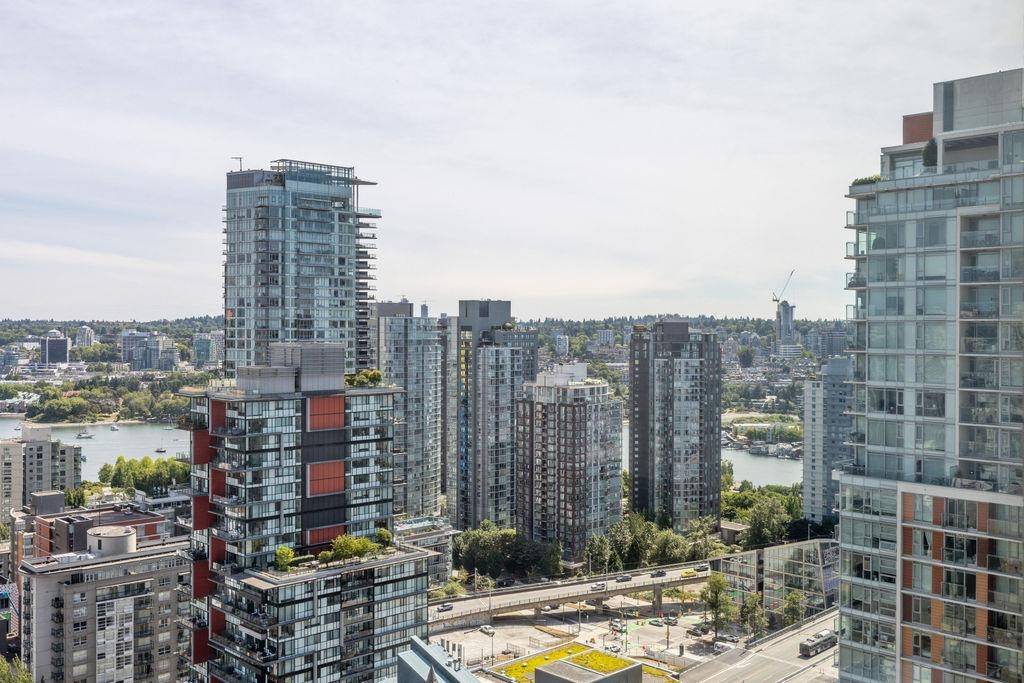 Vancouver, BC V6Z 0E3,1283 Howe ST #3005
