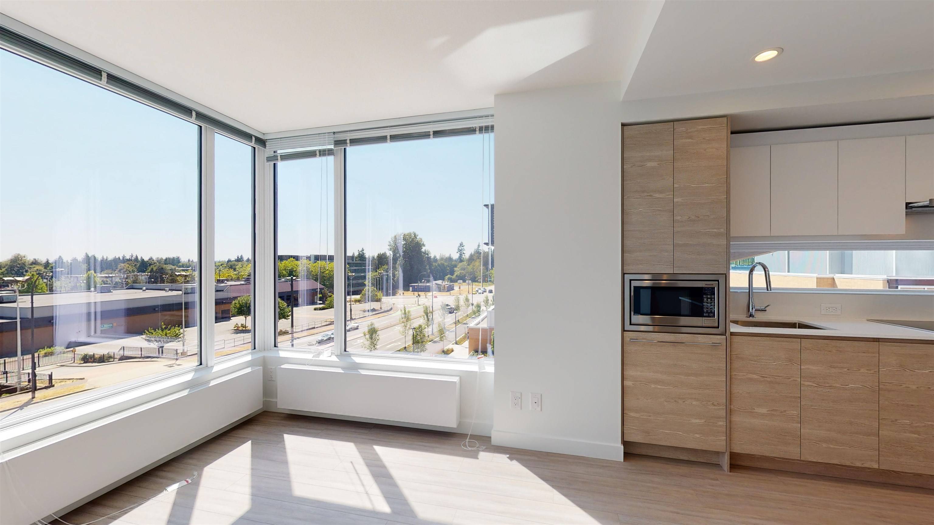 Surrey, BC V3T 0P8,13655 Fraser HWY #303