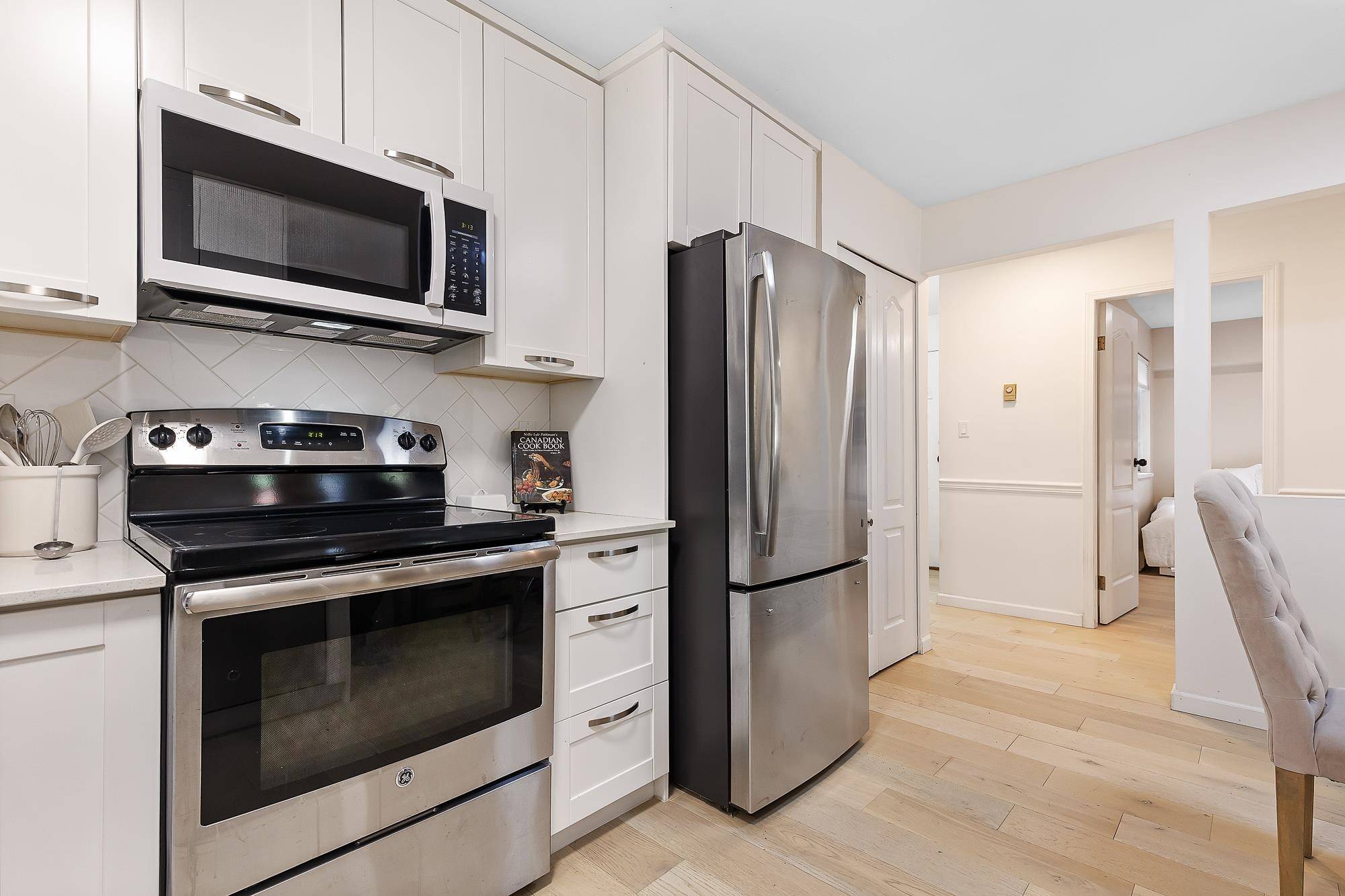 Maple Ridge, BC V2X 3H6,22128 Dewdney Trunk RD #9