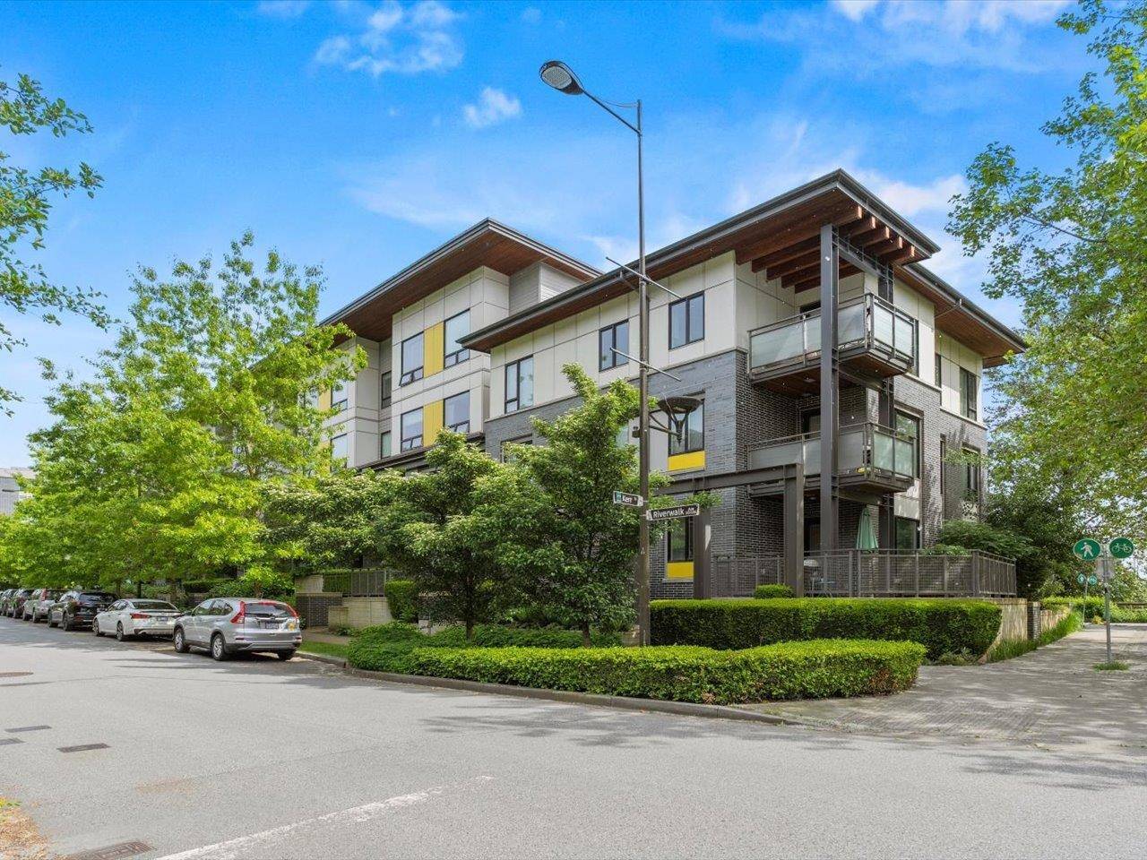 Vancouver, BC V5S 0B6,3138 Riverwalk AVE #116