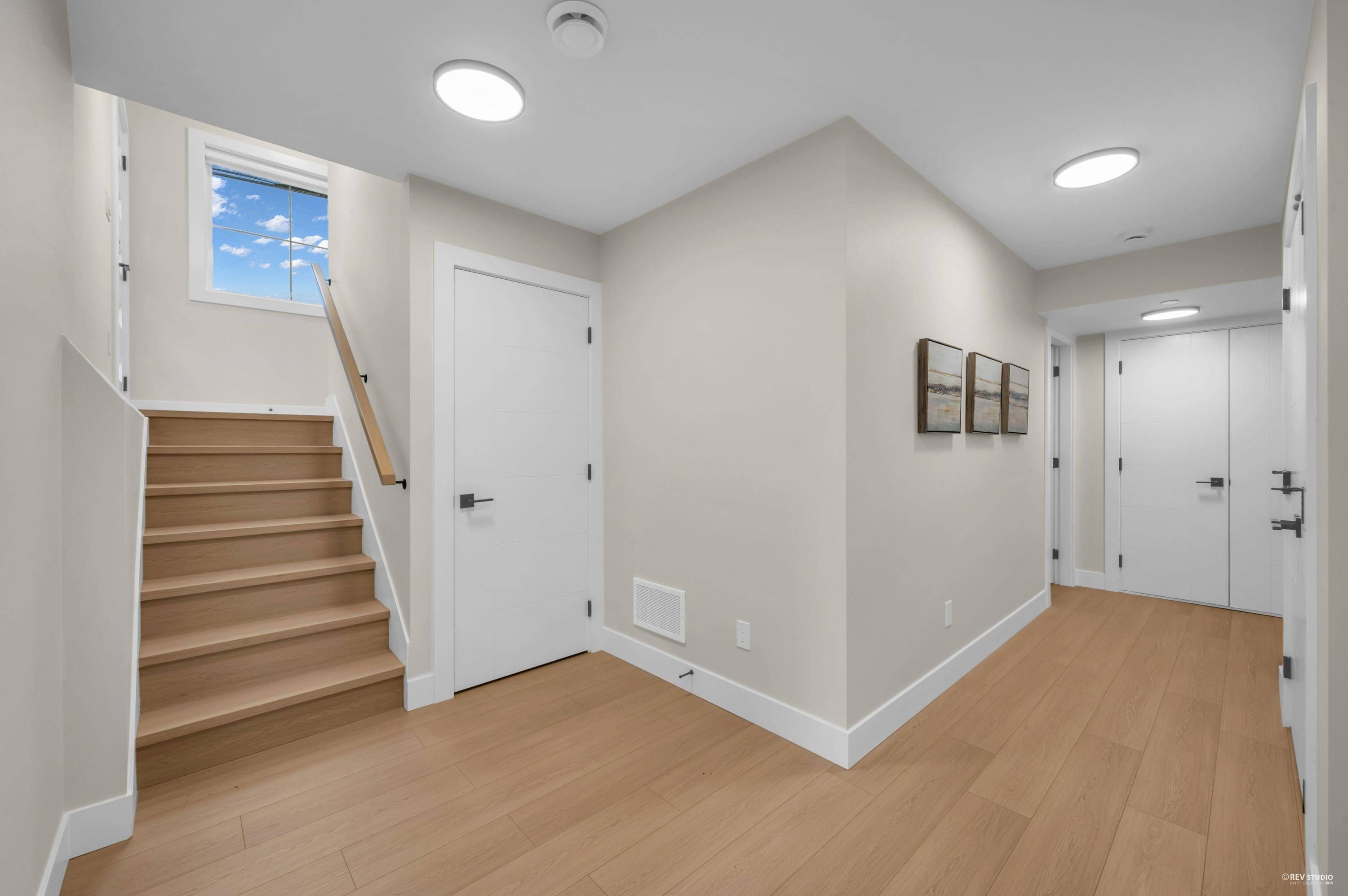 Maple Ridge, BC V2X 1W6,11384 207th ST #4