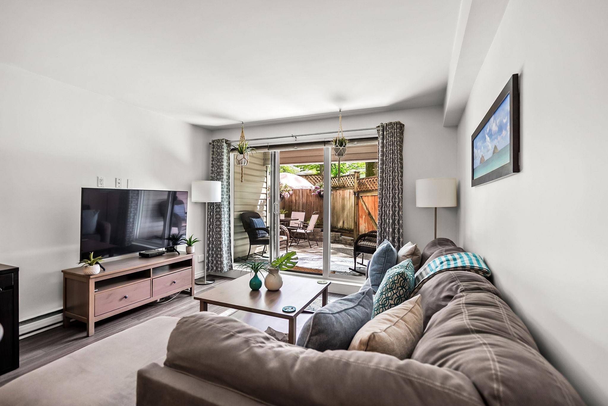 Vancouver, BC V5T 1P4,825 E 7th AVE #106