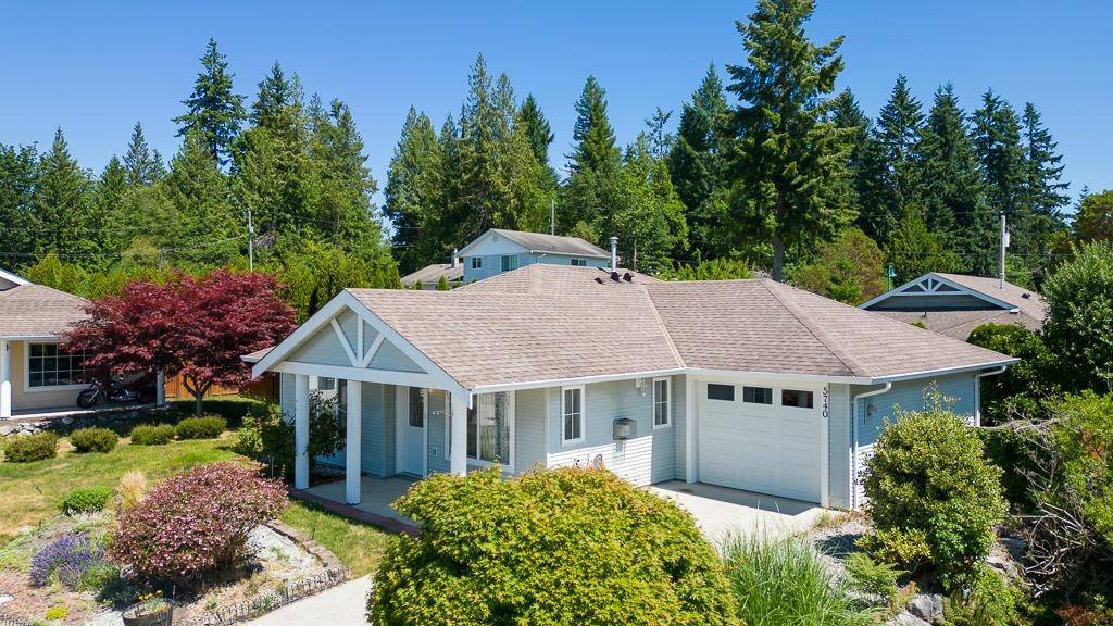 Sechelt, BC V7Z 0N5,5740 Emily WAY